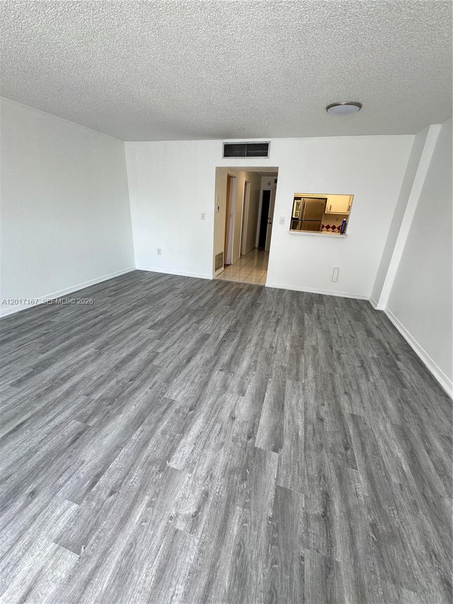 1470 NE 125th Terrace