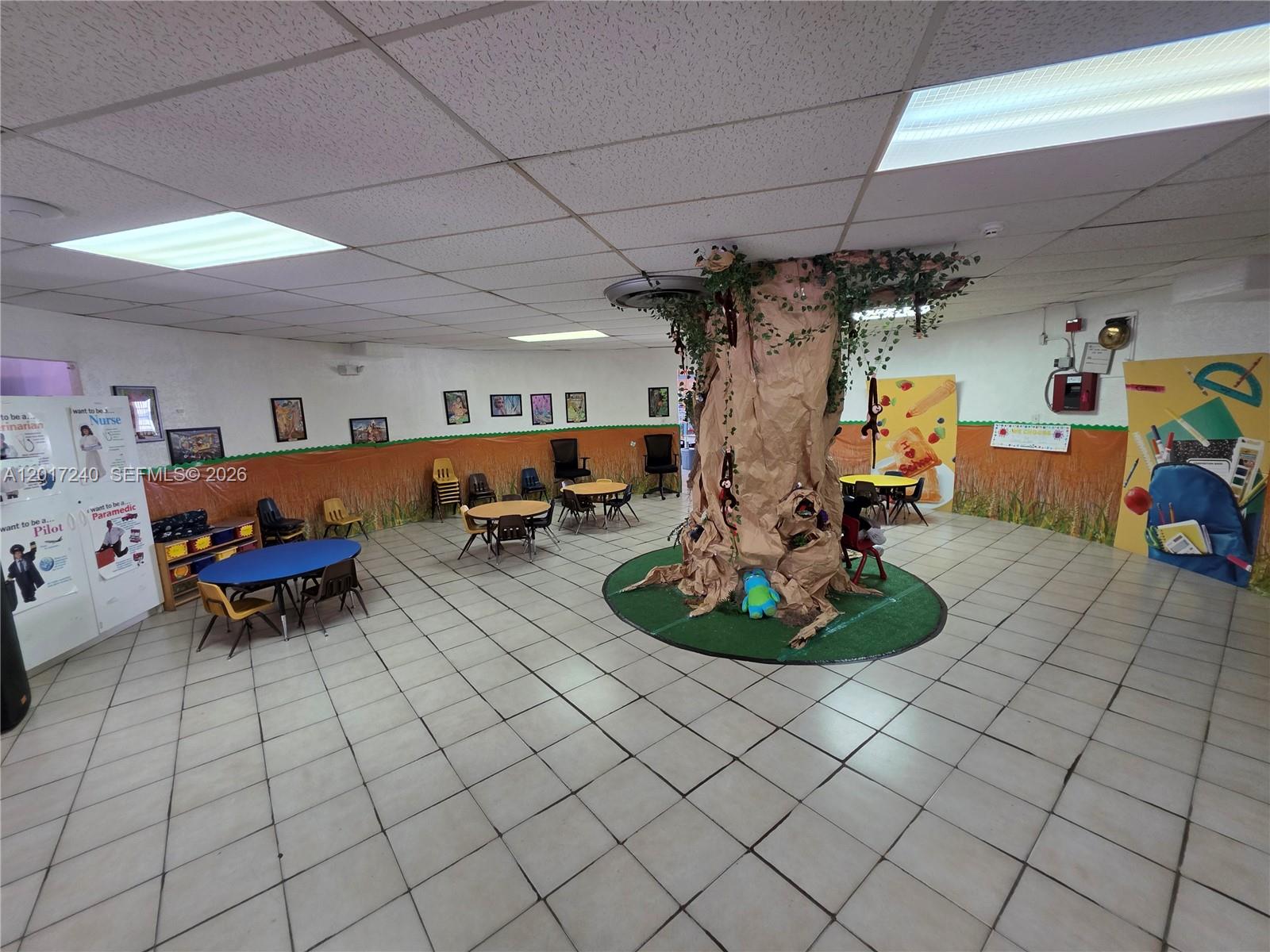 2660 SW 17th Street