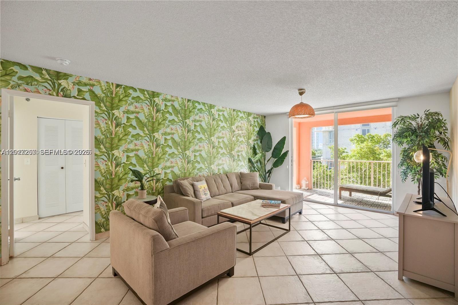 19555 E Country Club Drive