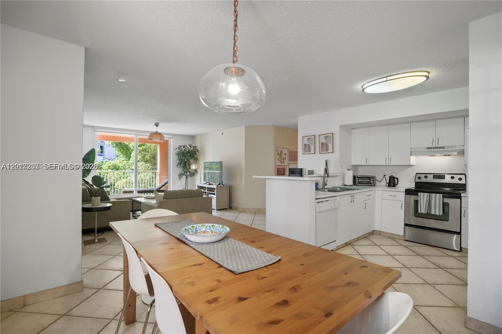 19555 E Country Club Drive
