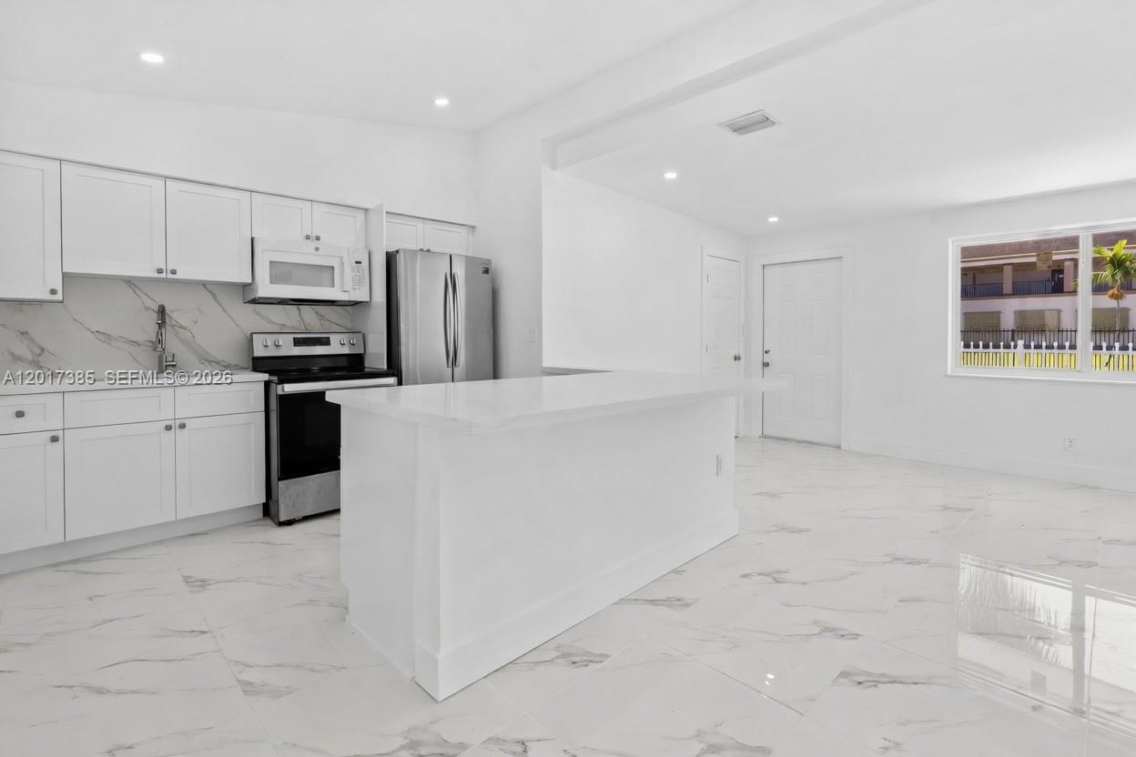 8400 NW 24th Court