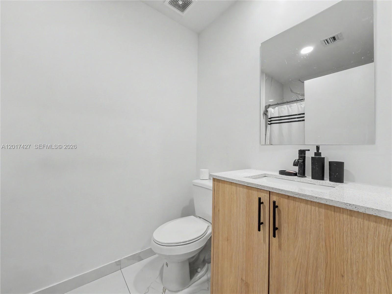 227 NW 13th Place