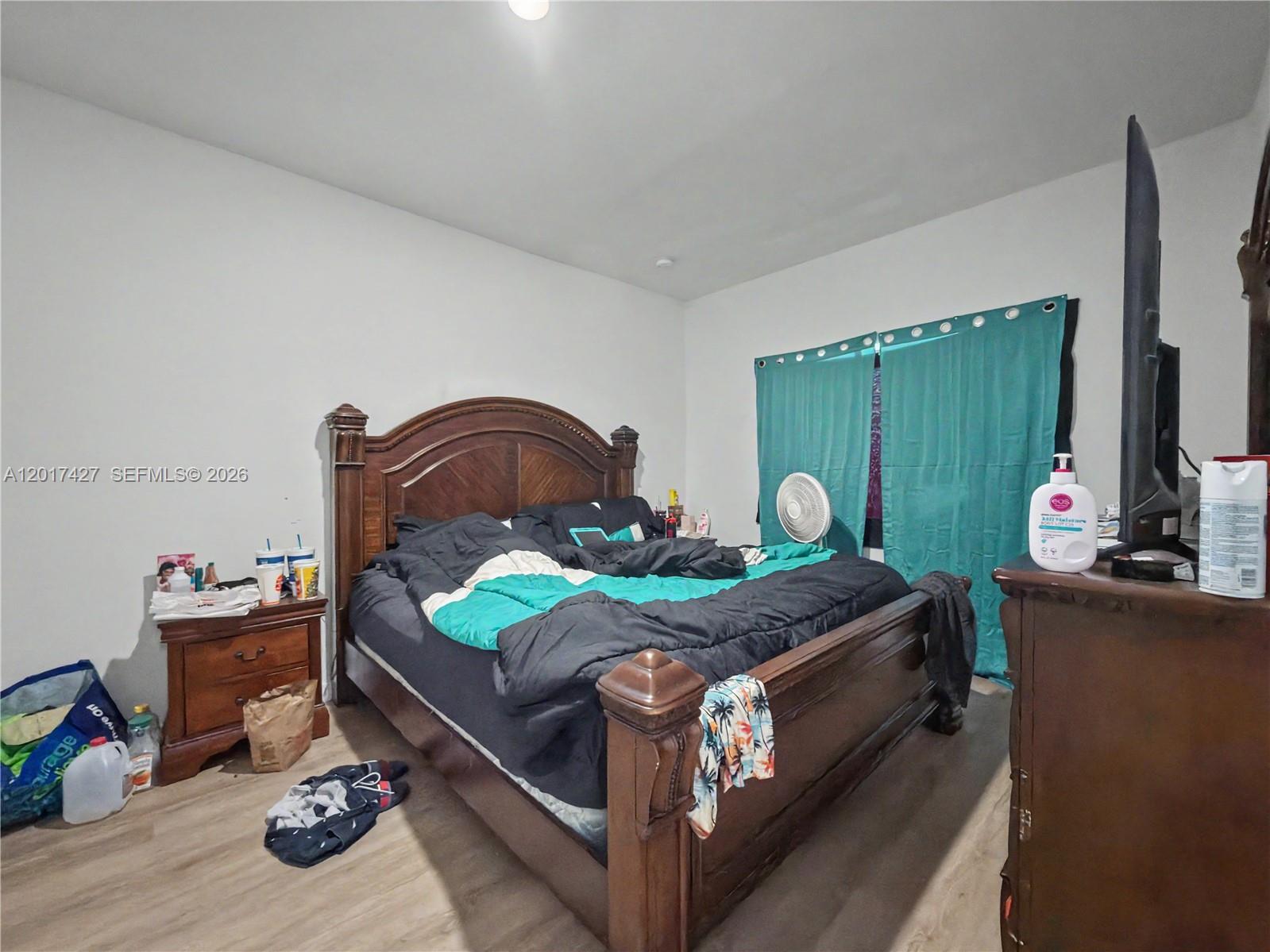 227 NW 13th Place