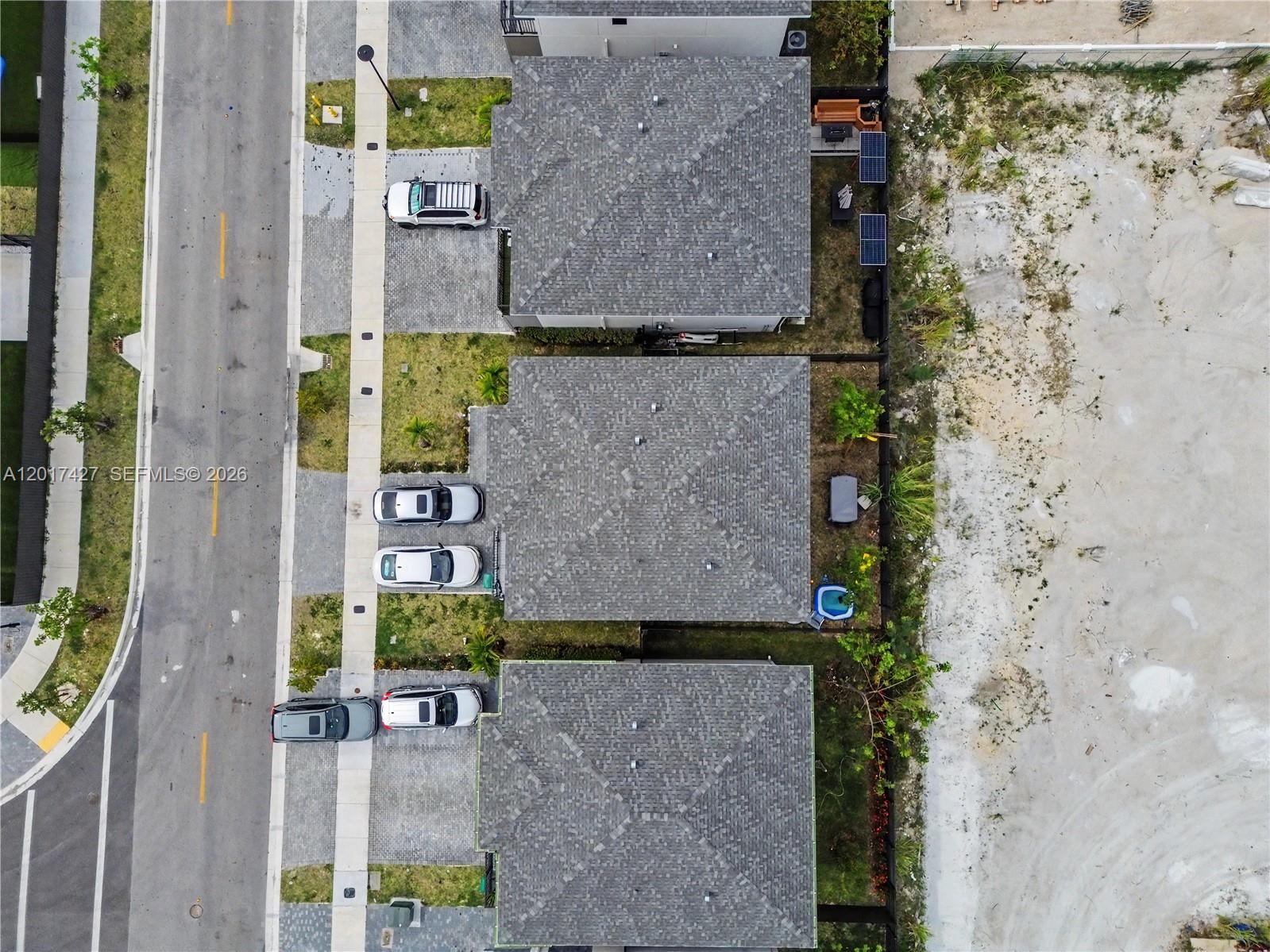 227 NW 13th Place