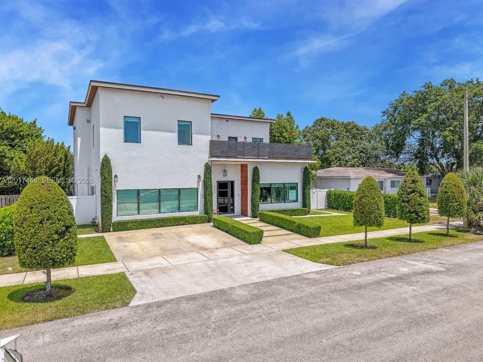 1025 NE 170th Terrace