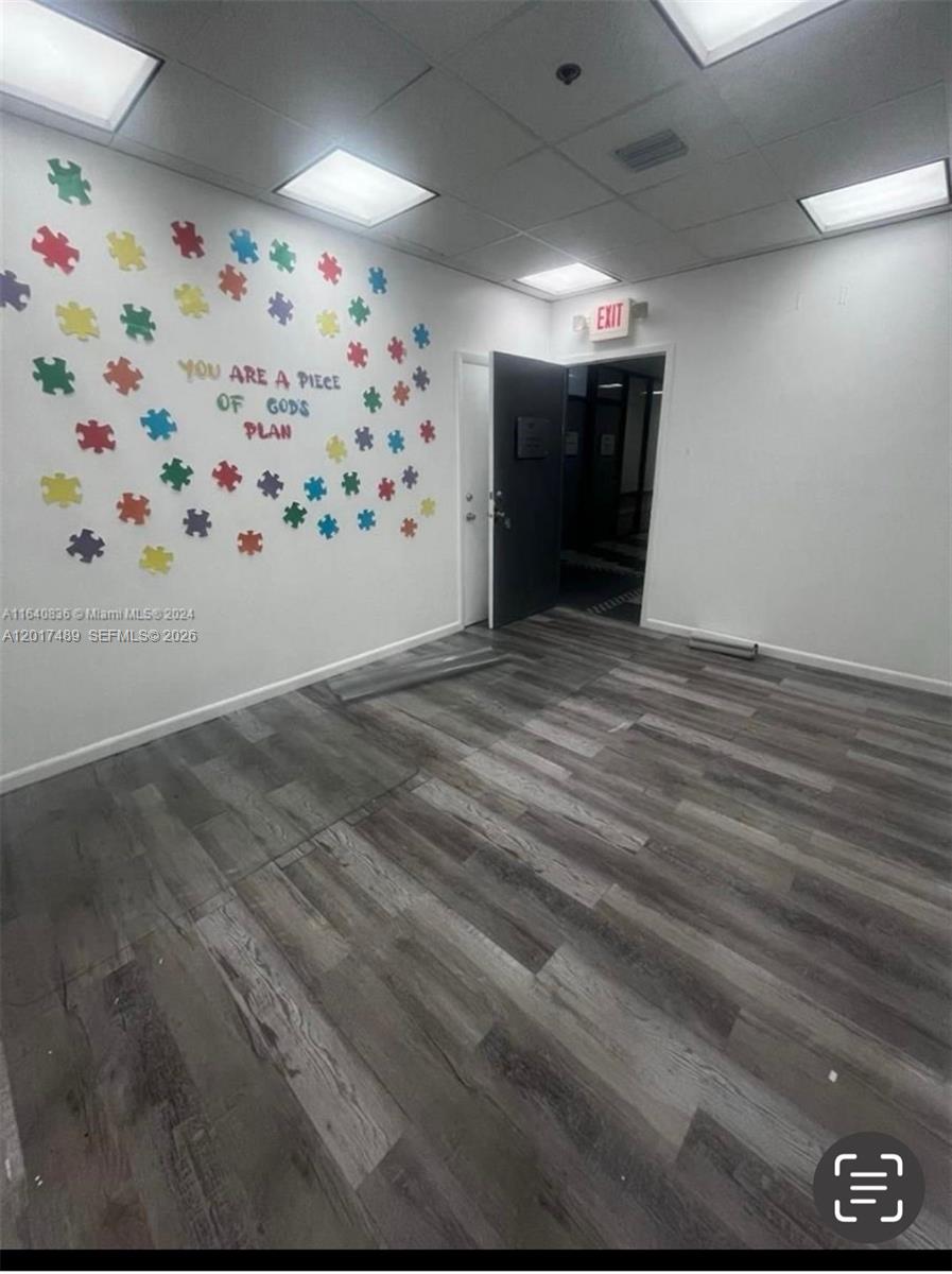 900 W 49th Street