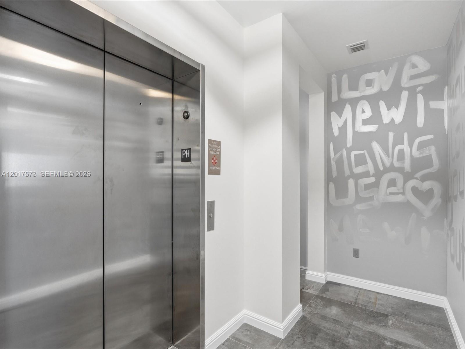 600 NE 27th Street