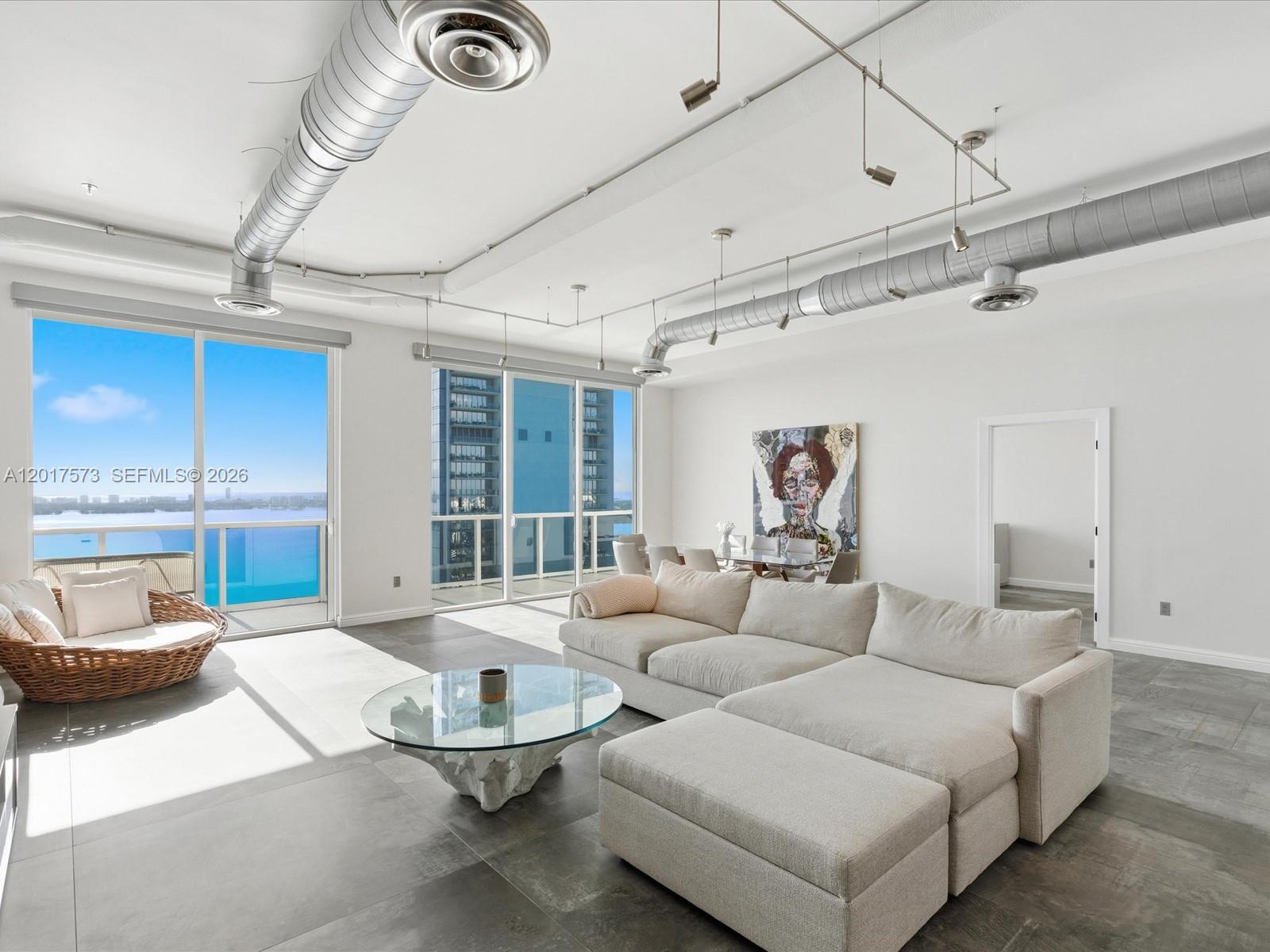 600 NE 27th Street