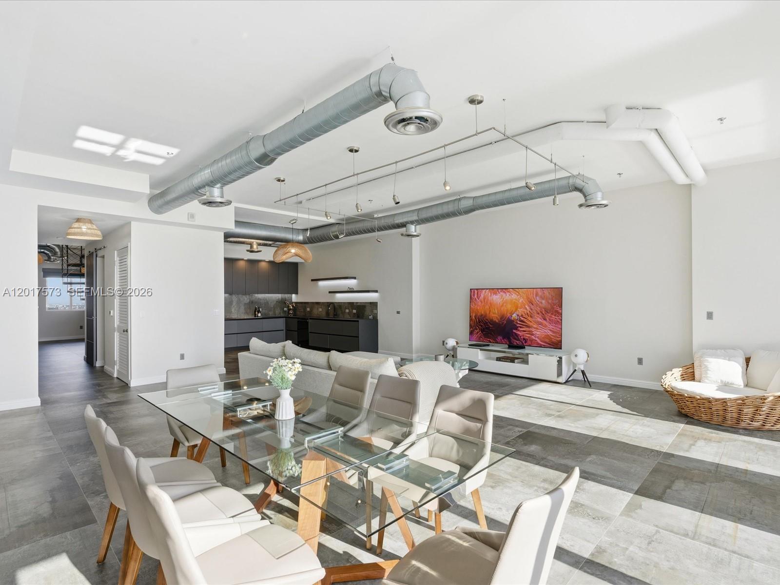 600 NE 27th Street