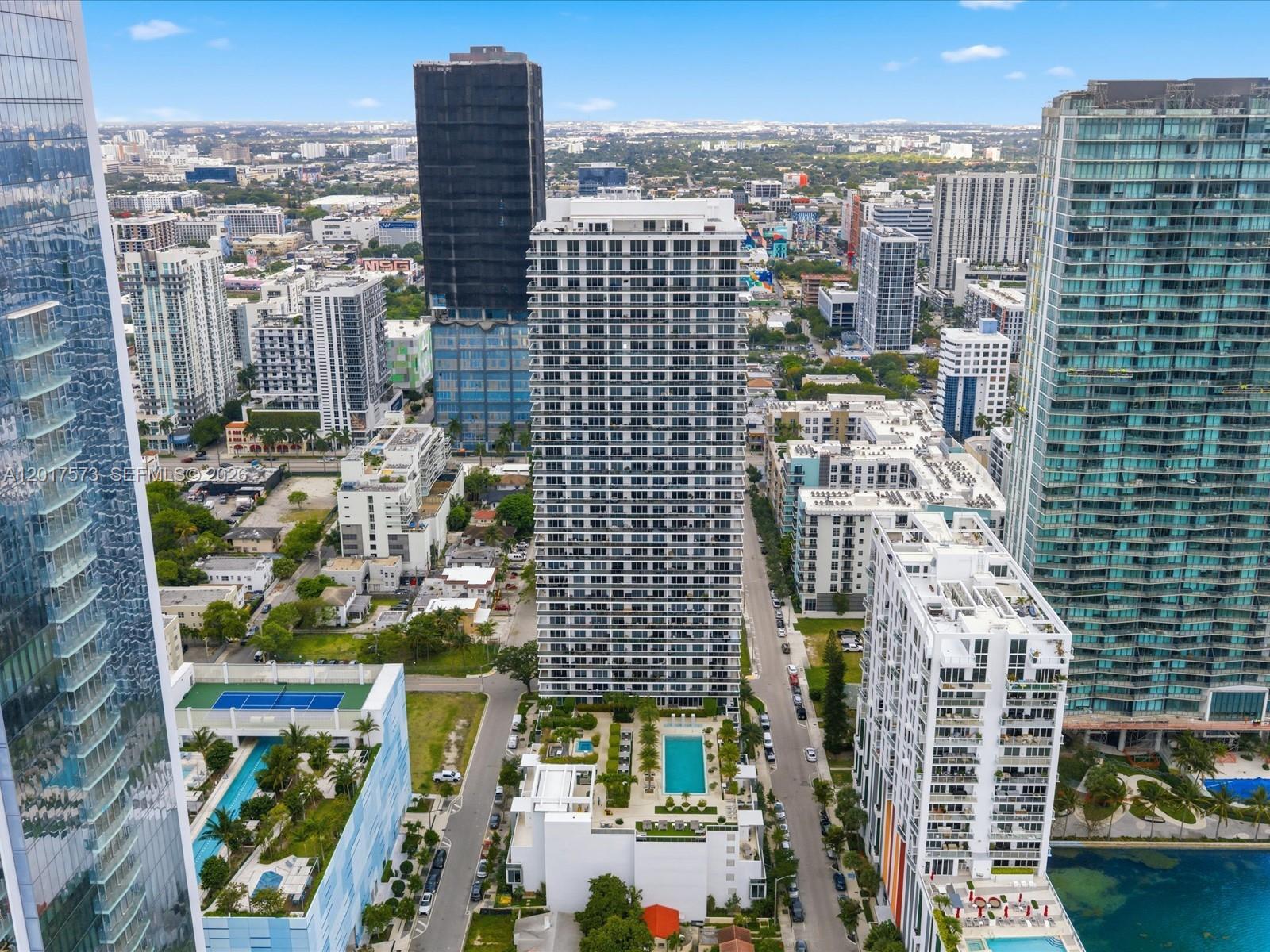 600 NE 27th Street
