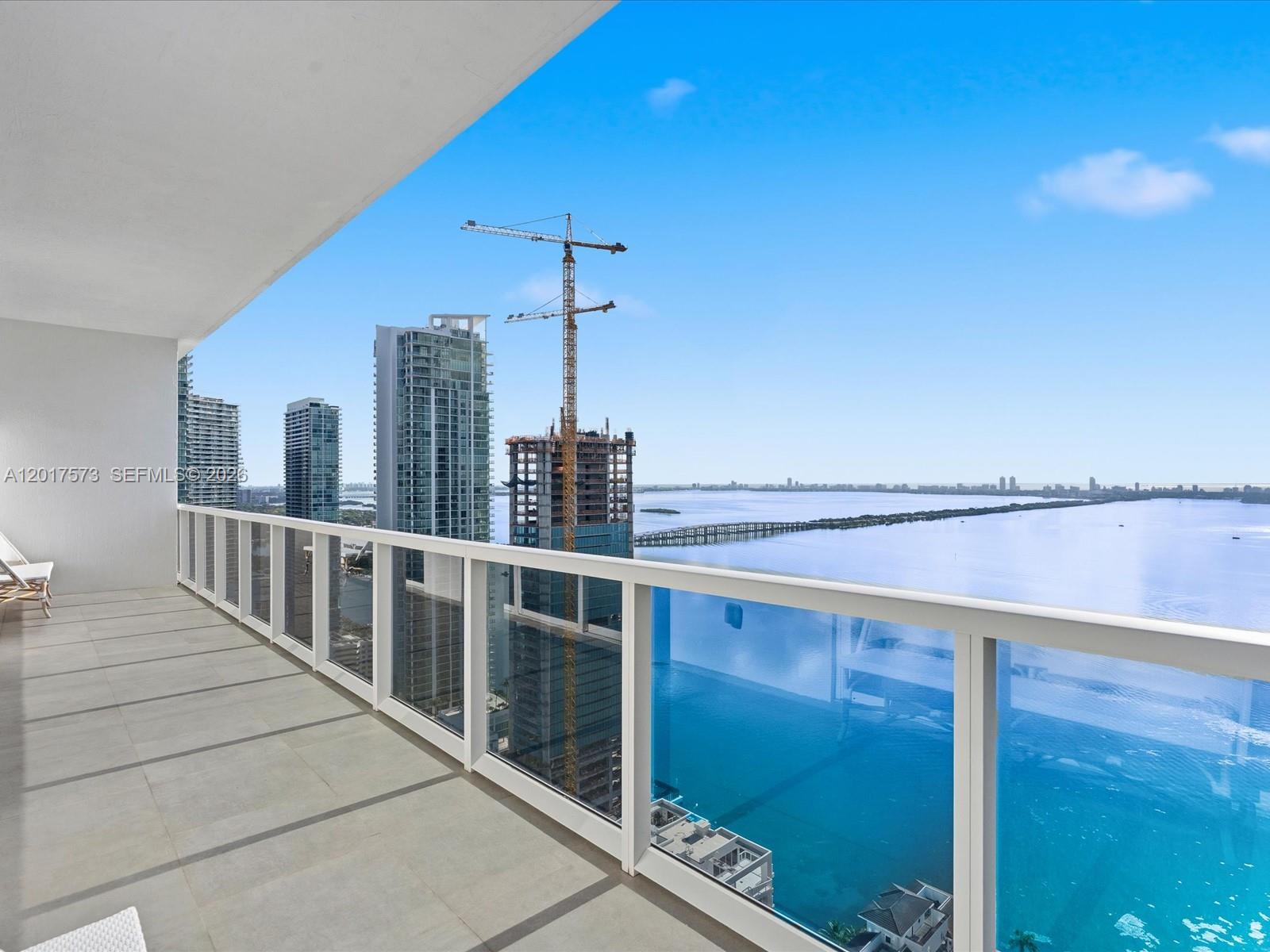 600 NE 27th Street