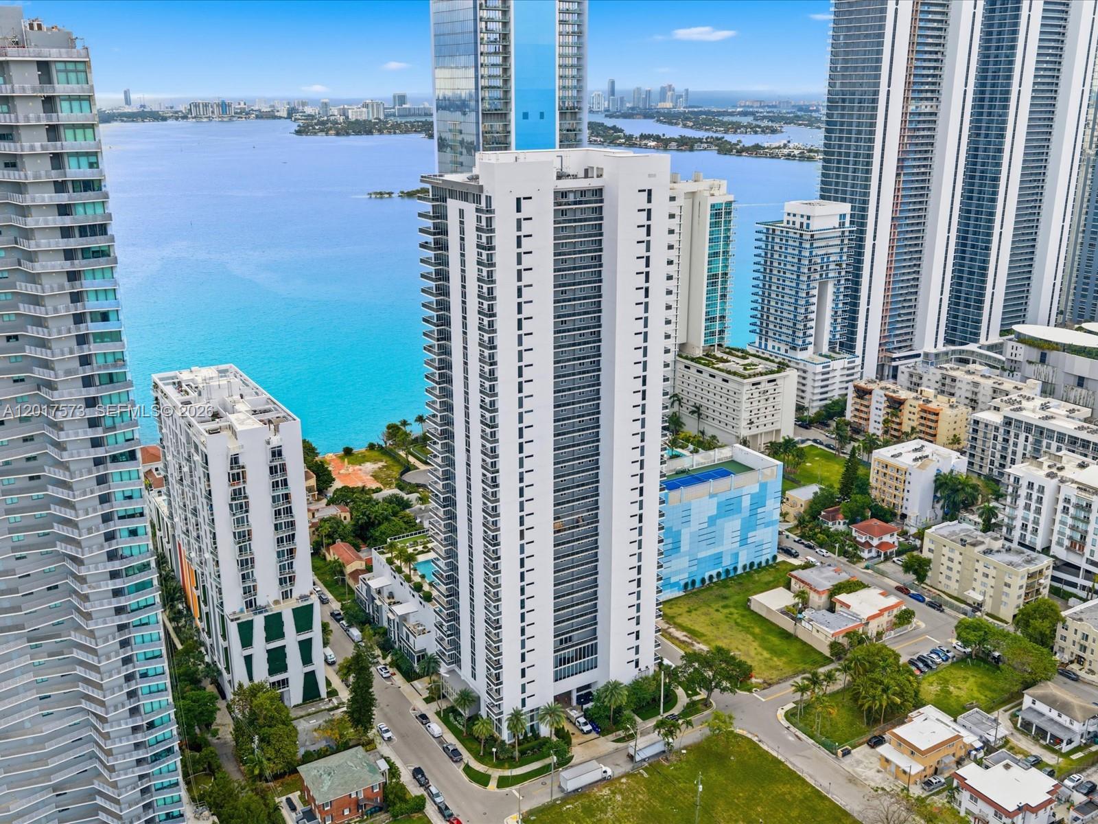 600 NE 27th Street