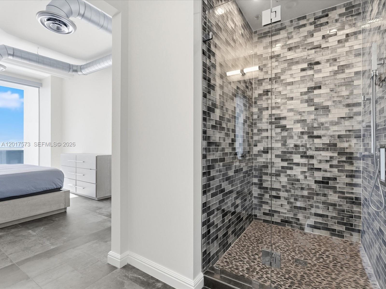 600 NE 27th Street