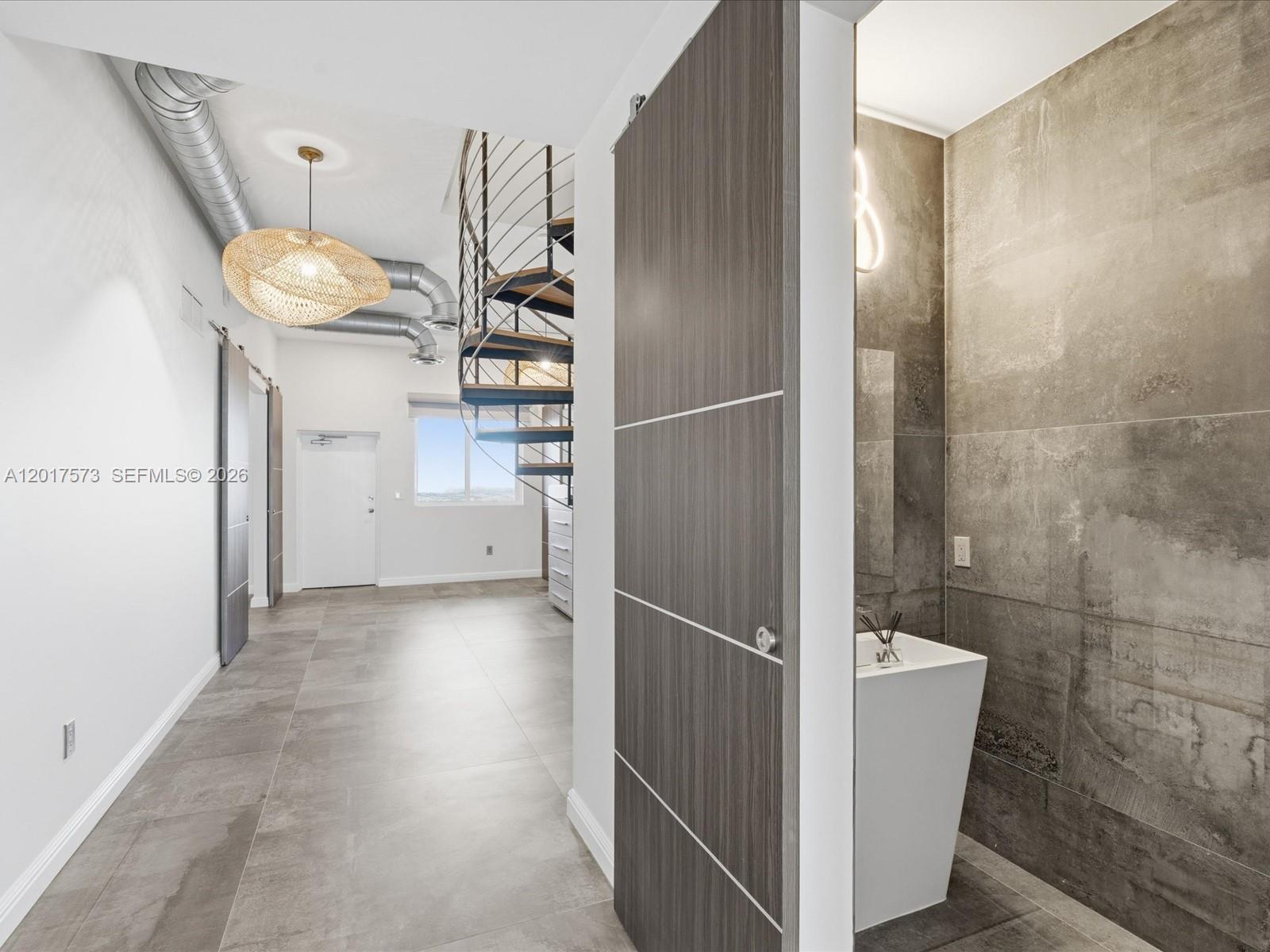 600 NE 27th Street