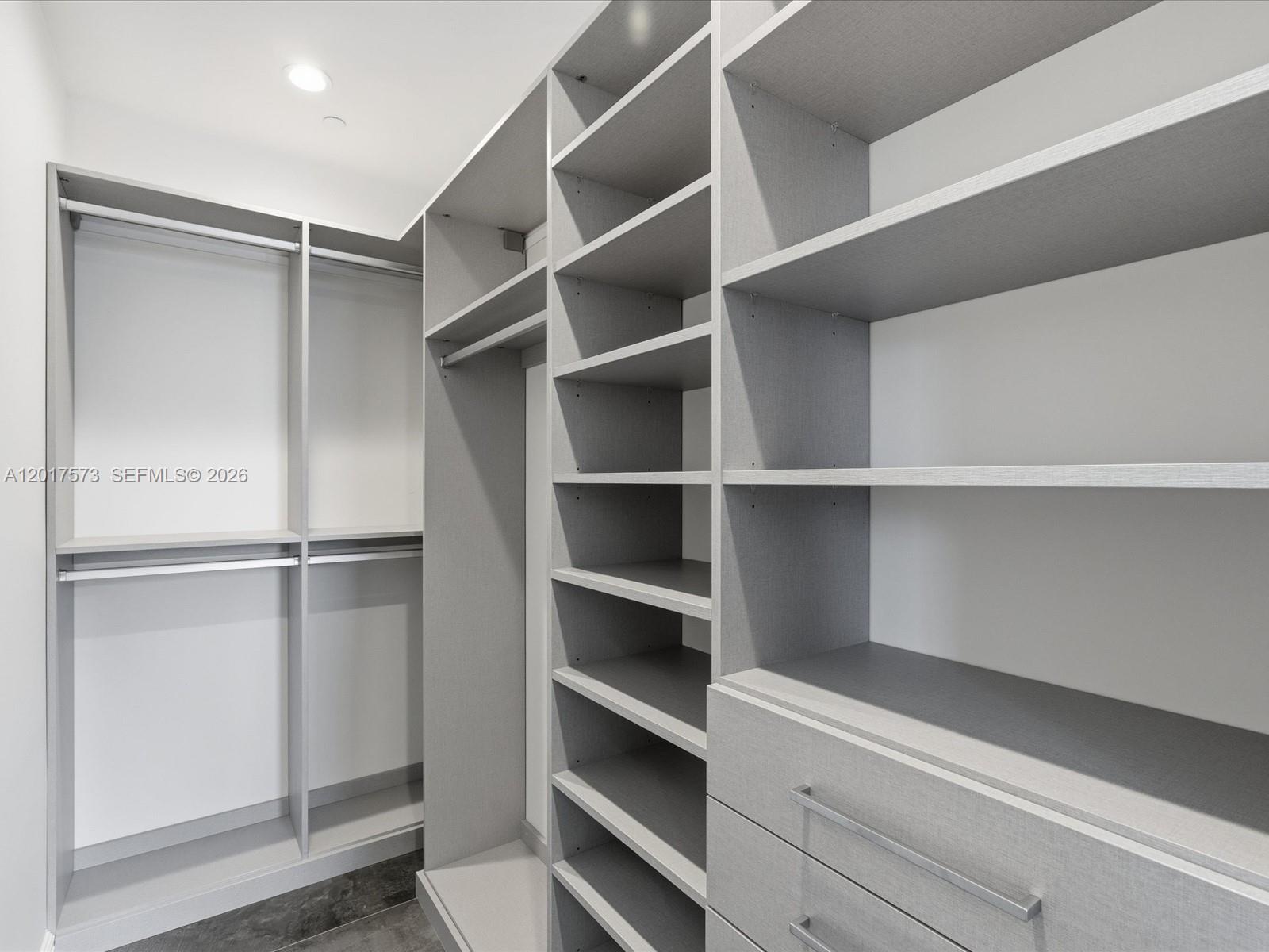 600 NE 27th Street