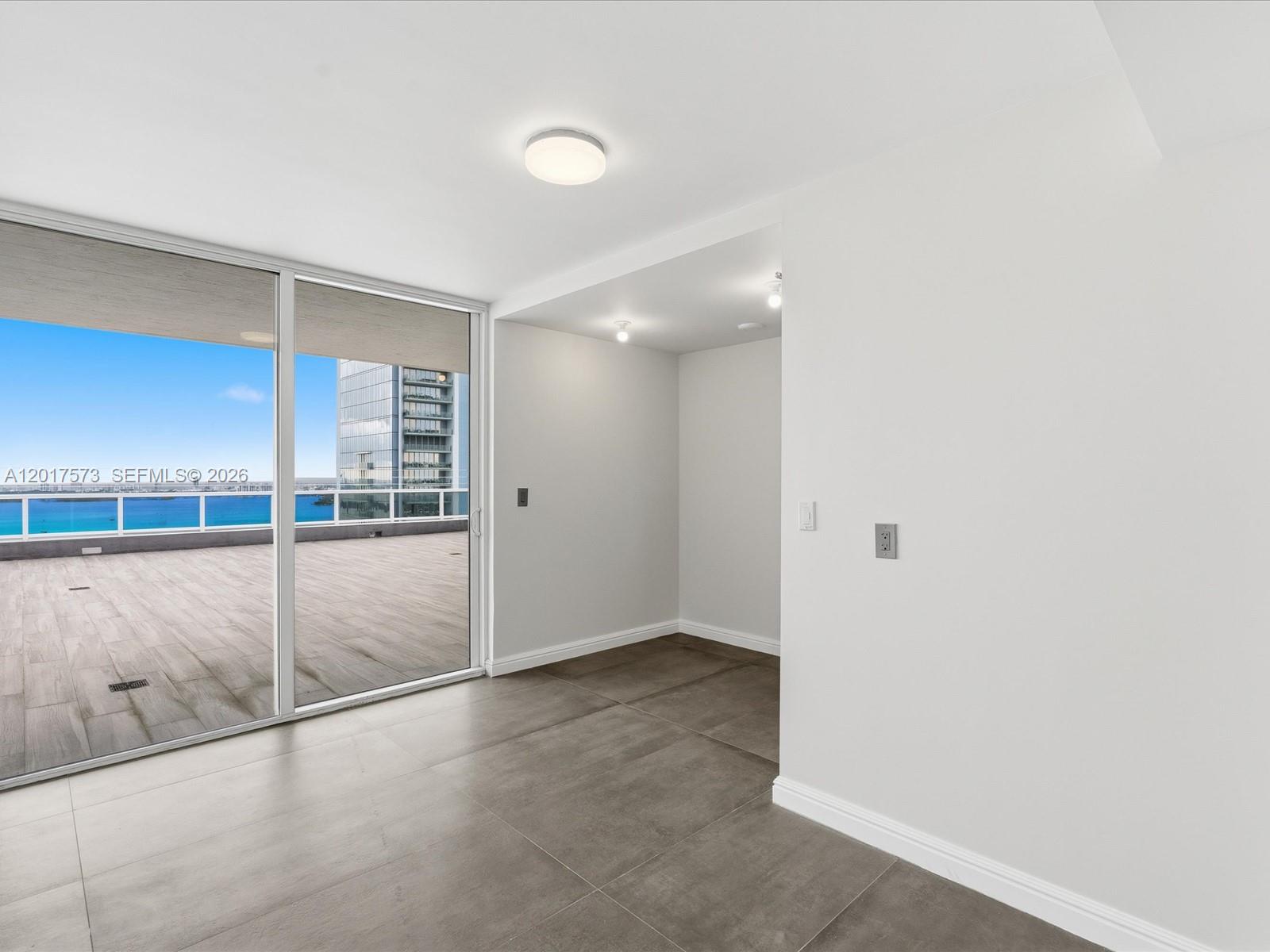 600 NE 27th Street