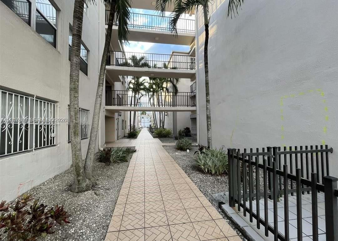 5501 NW 7th Street