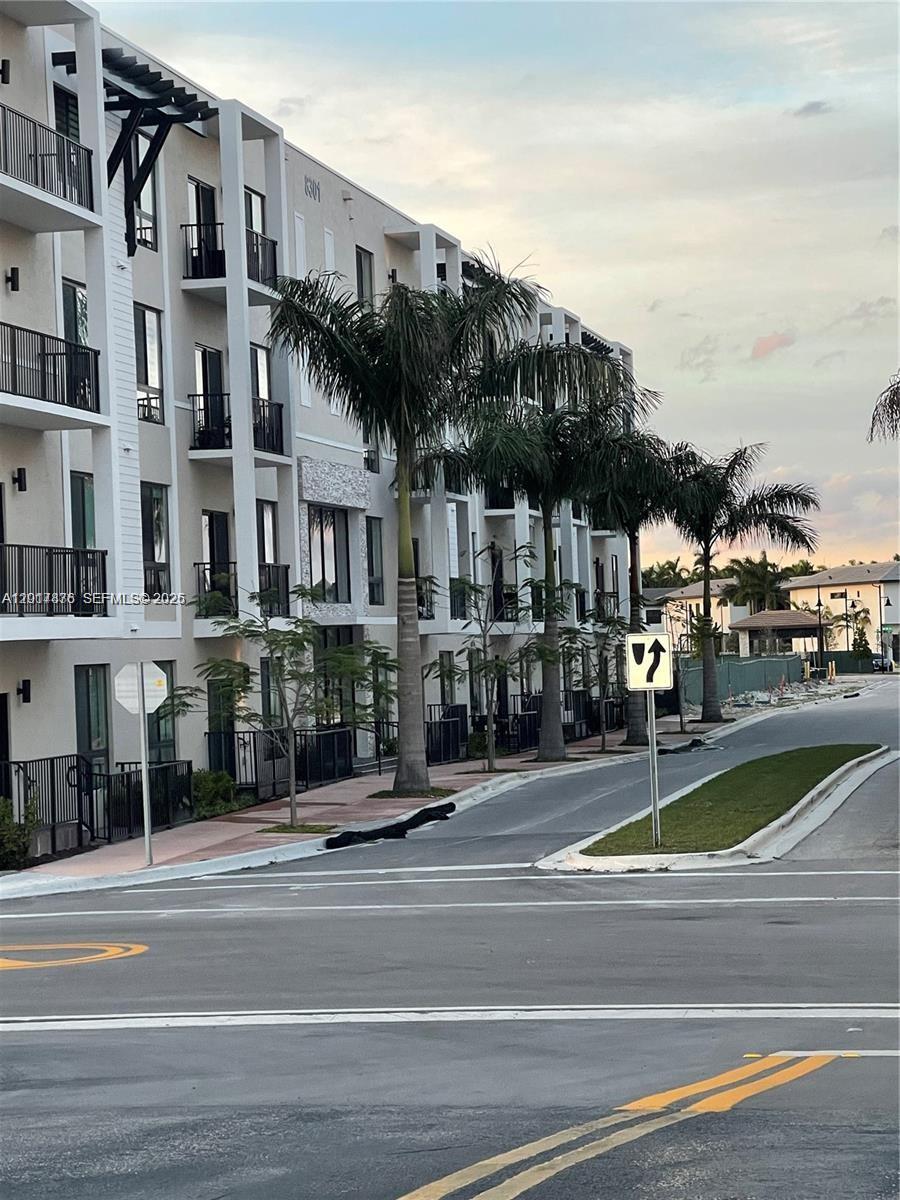 8201 NW 41st Street