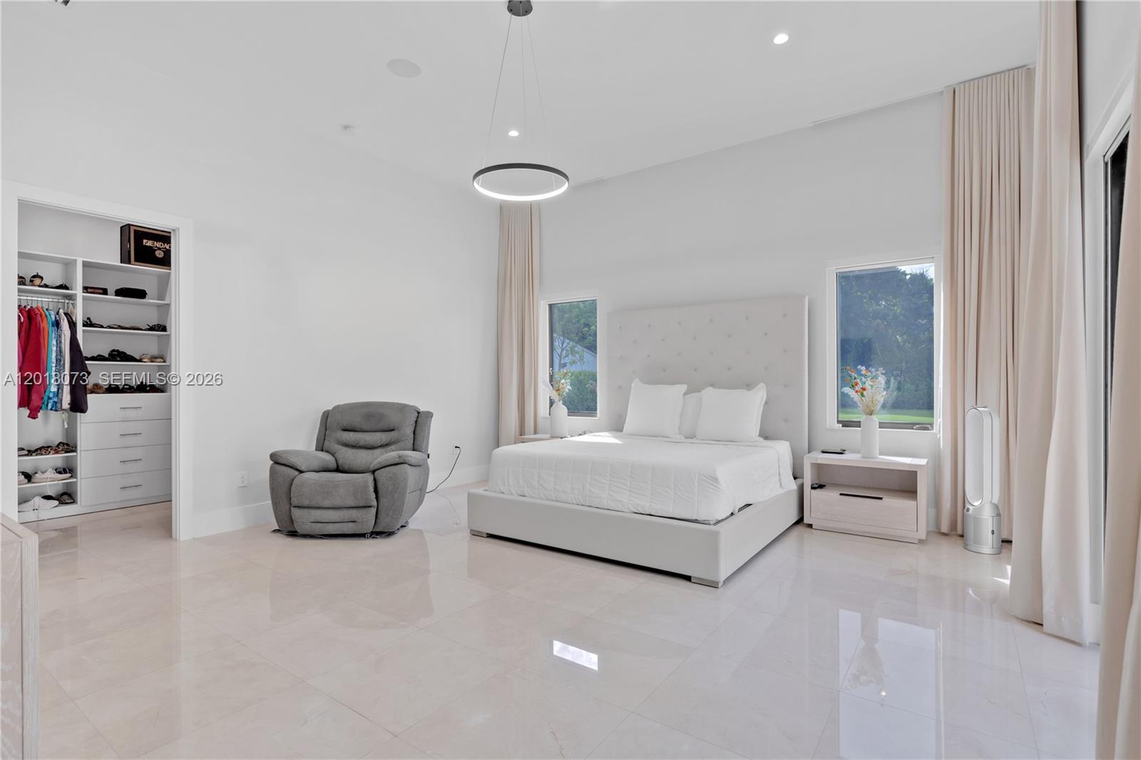 320 SW 125th Avenue