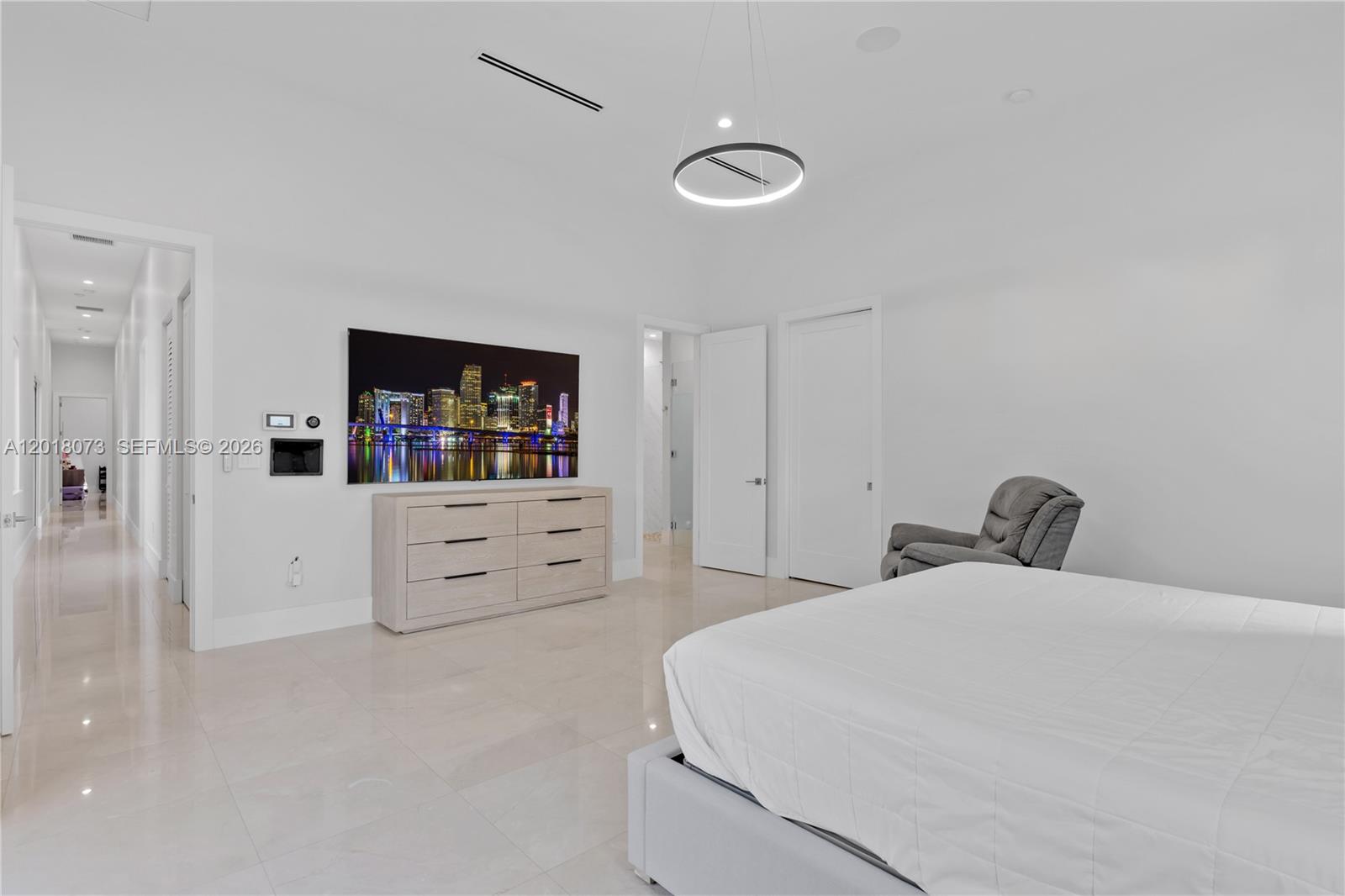 320 SW 125th Avenue