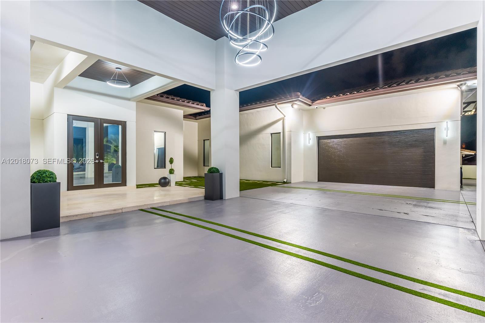 320 SW 125th Avenue