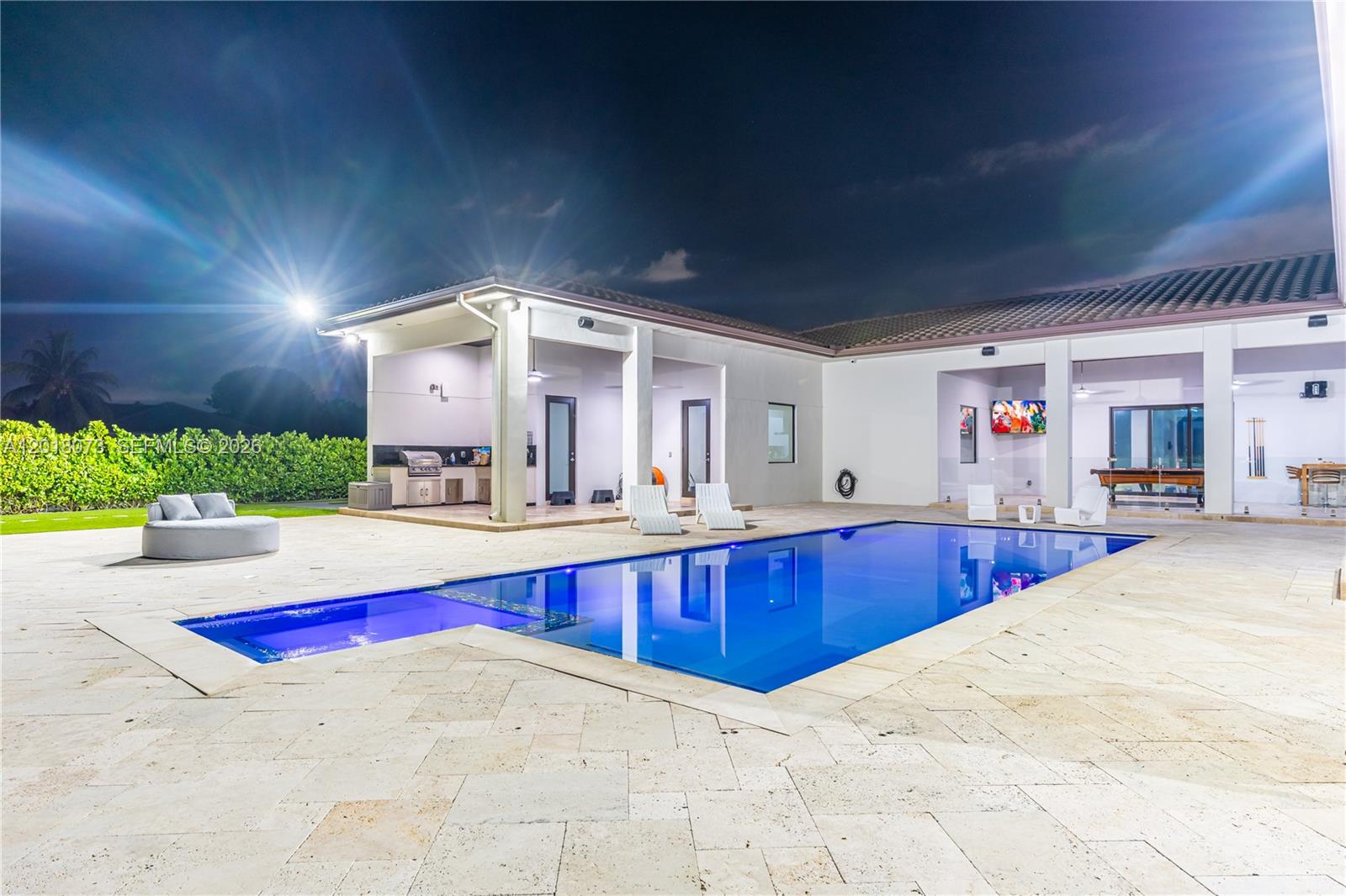 320 SW 125th Avenue