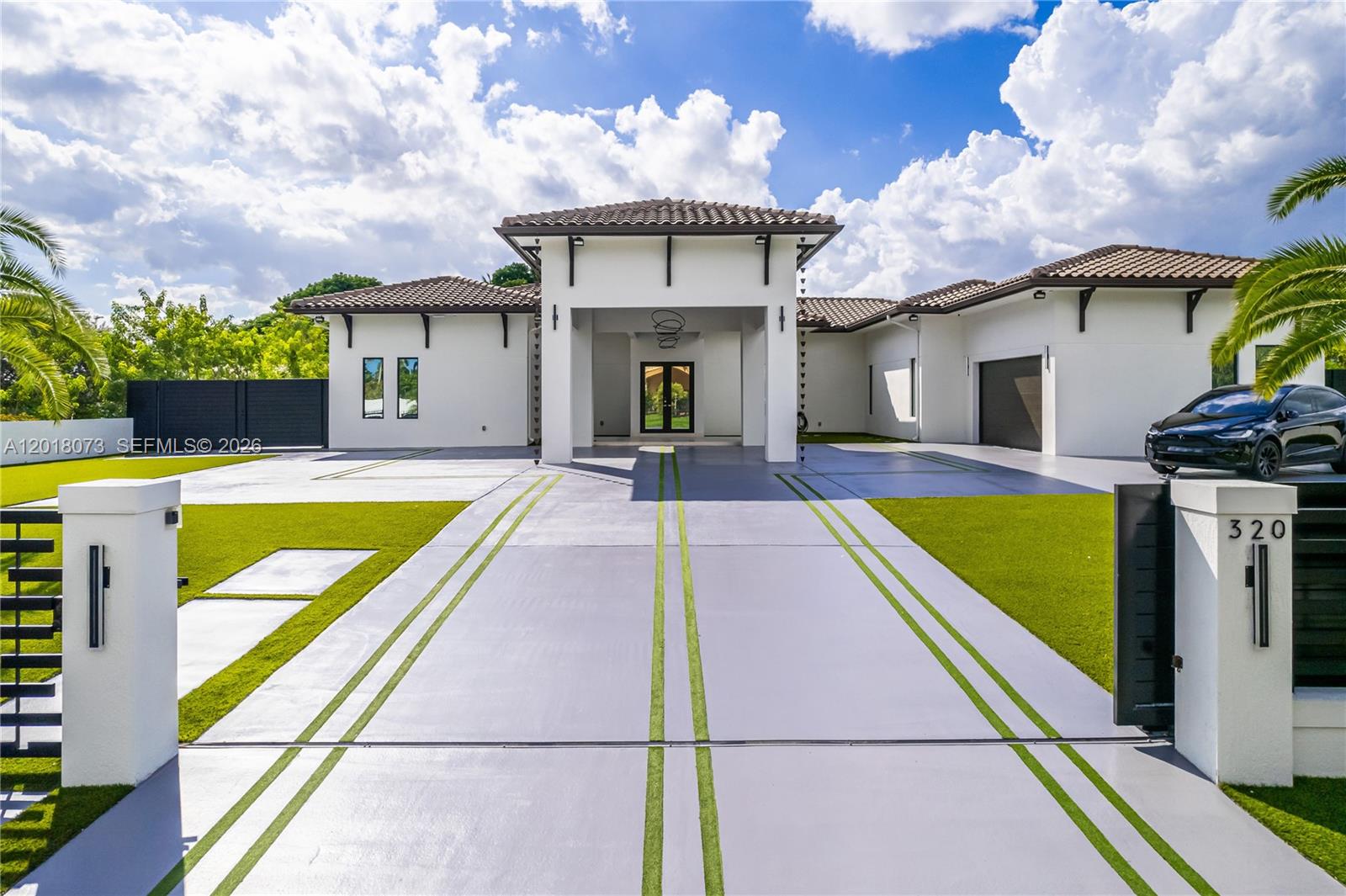 320 SW 125th Avenue