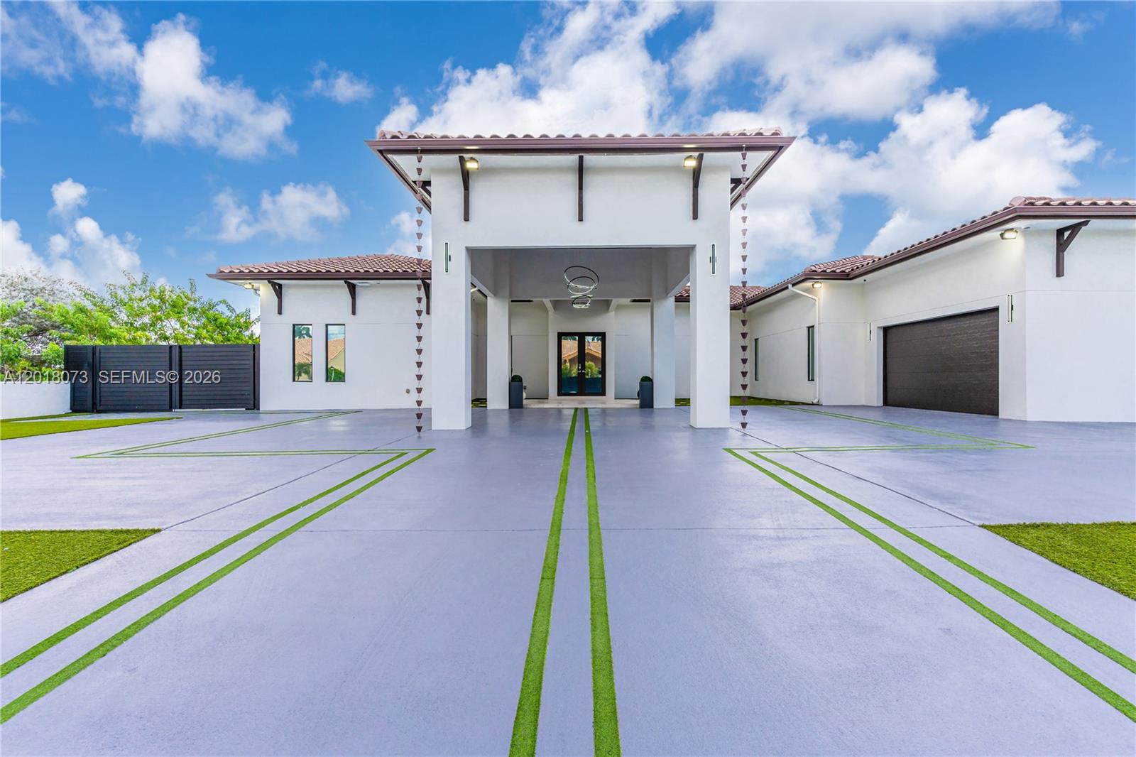 320 SW 125th Avenue