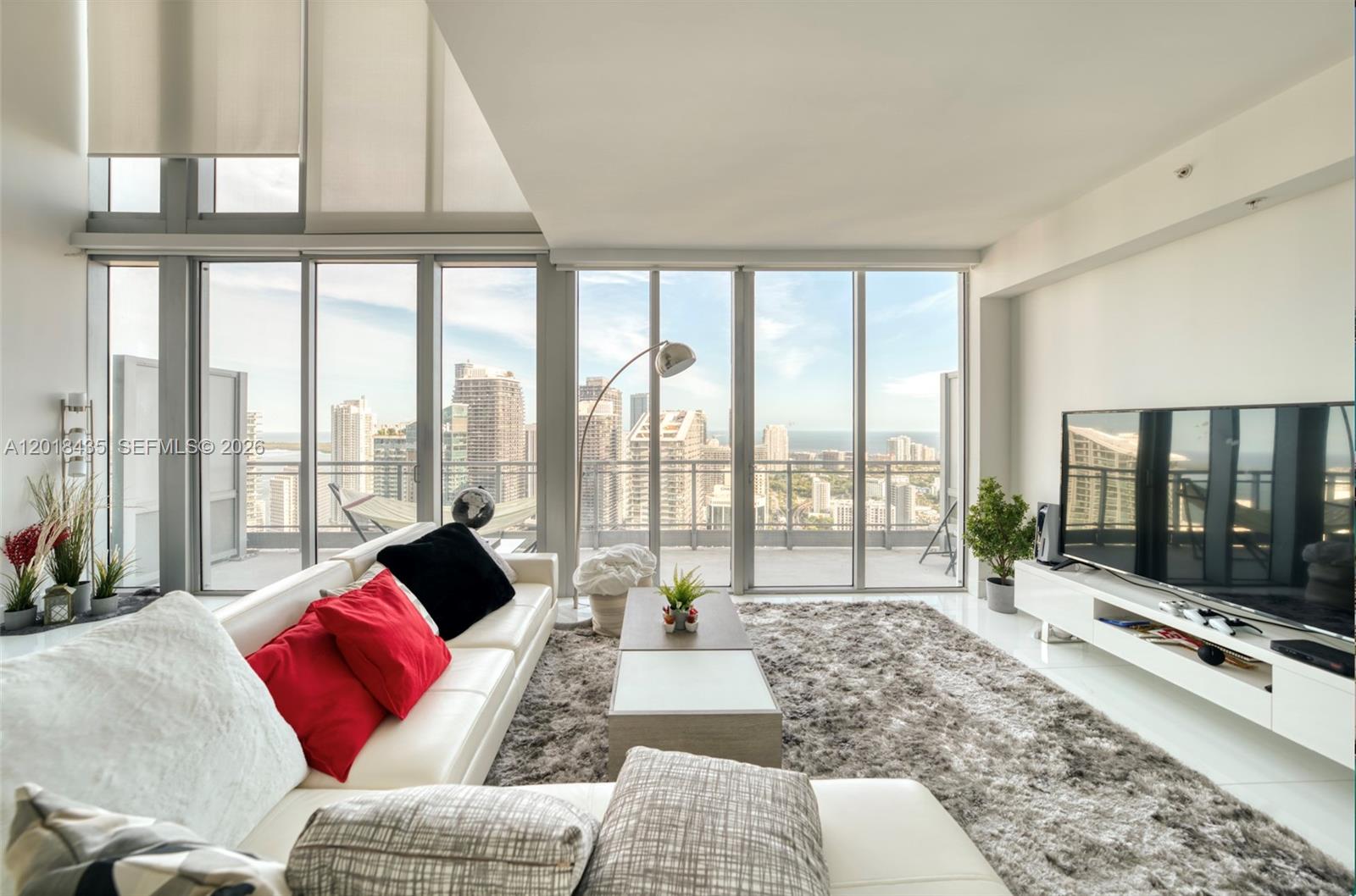 92 SW 3rd Street