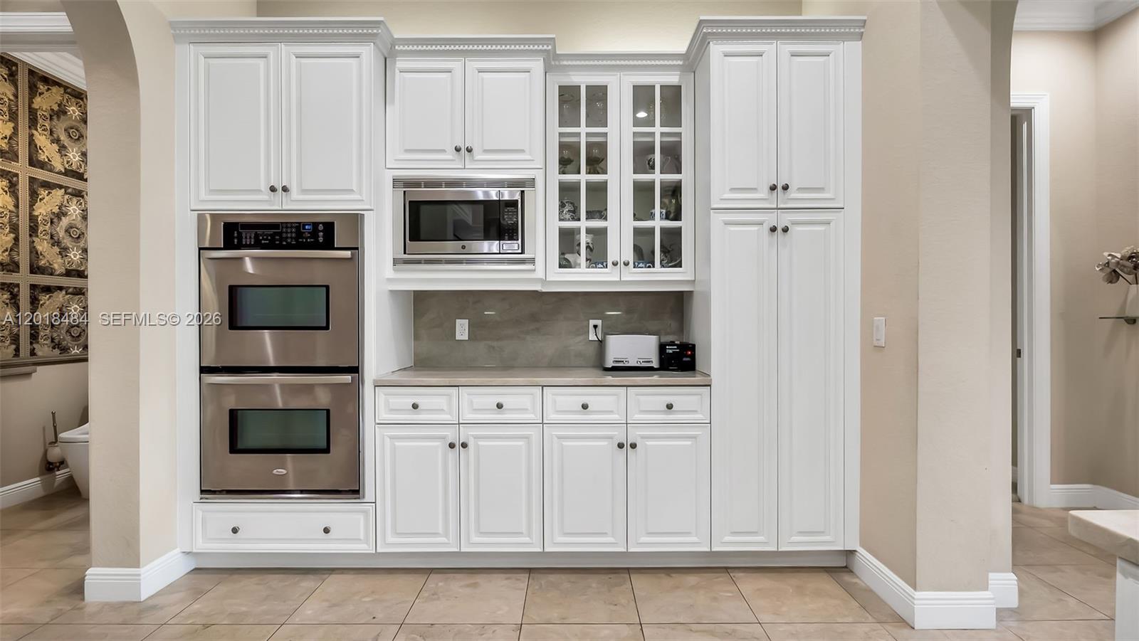9587 Exbury Court