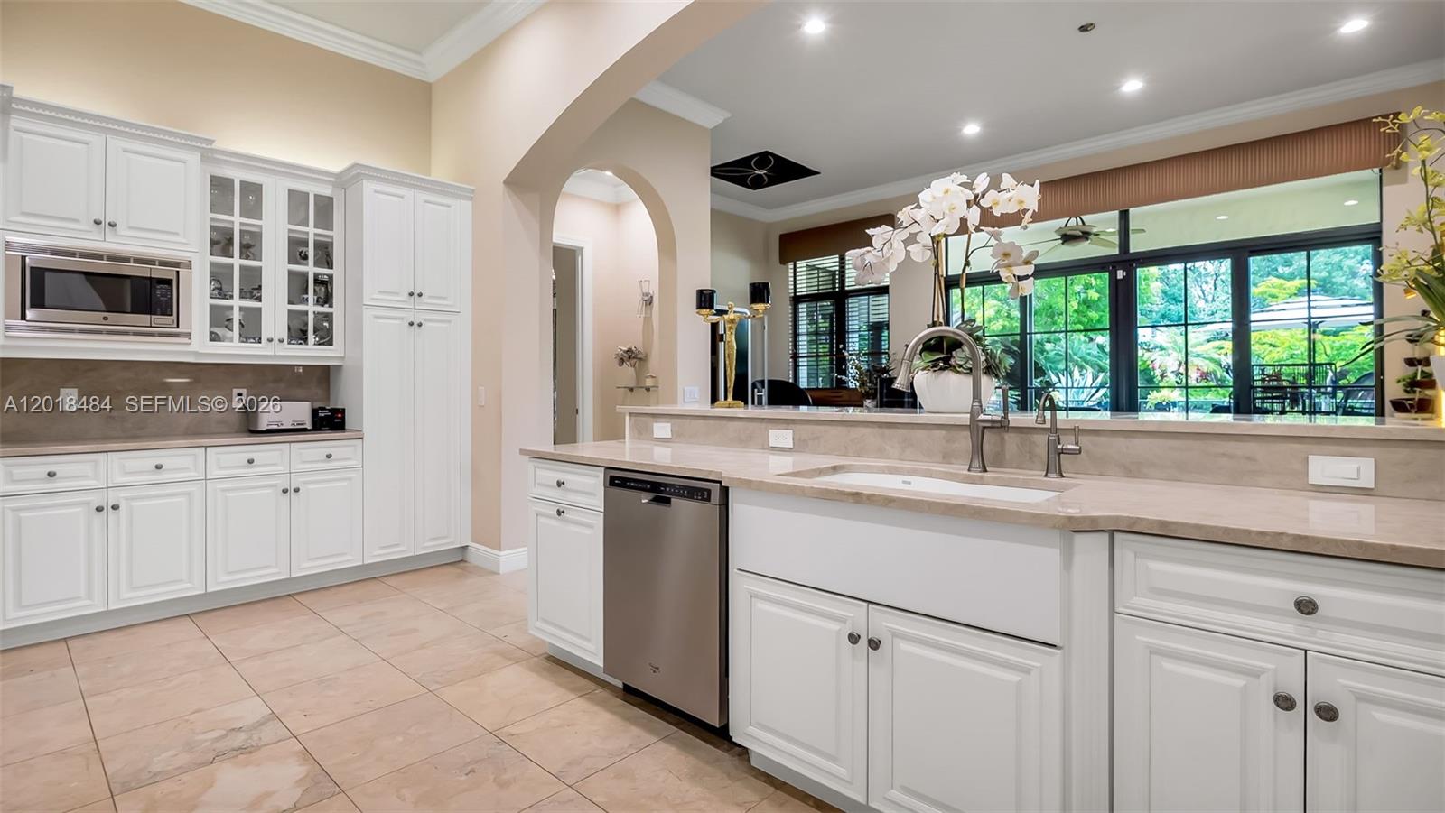 9587 Exbury Court