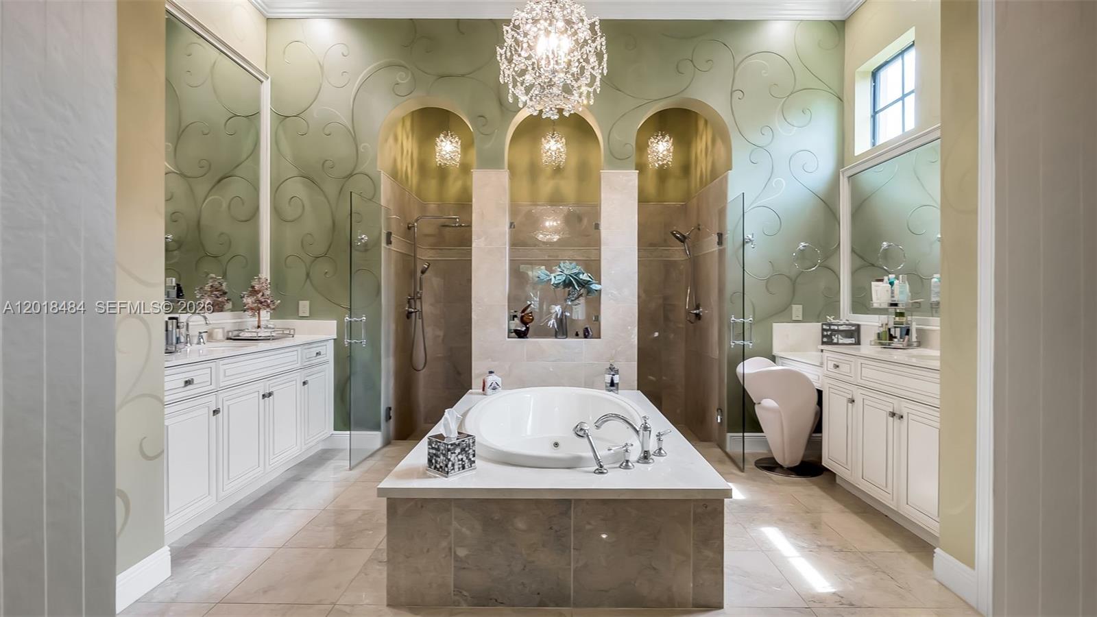 9587 Exbury Court