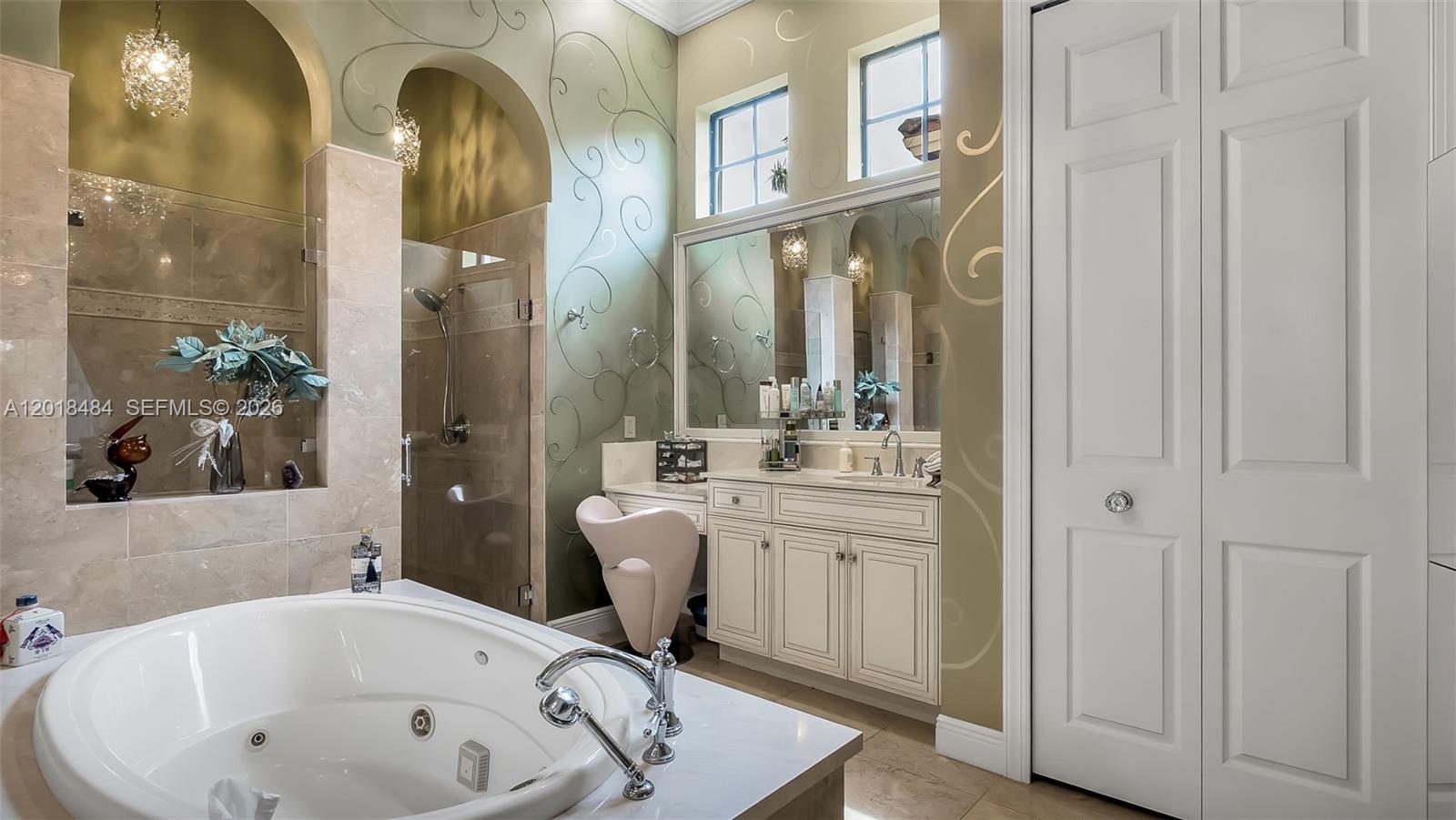 9587 Exbury Court