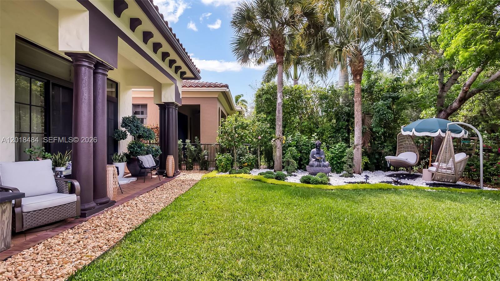 9587 Exbury Court