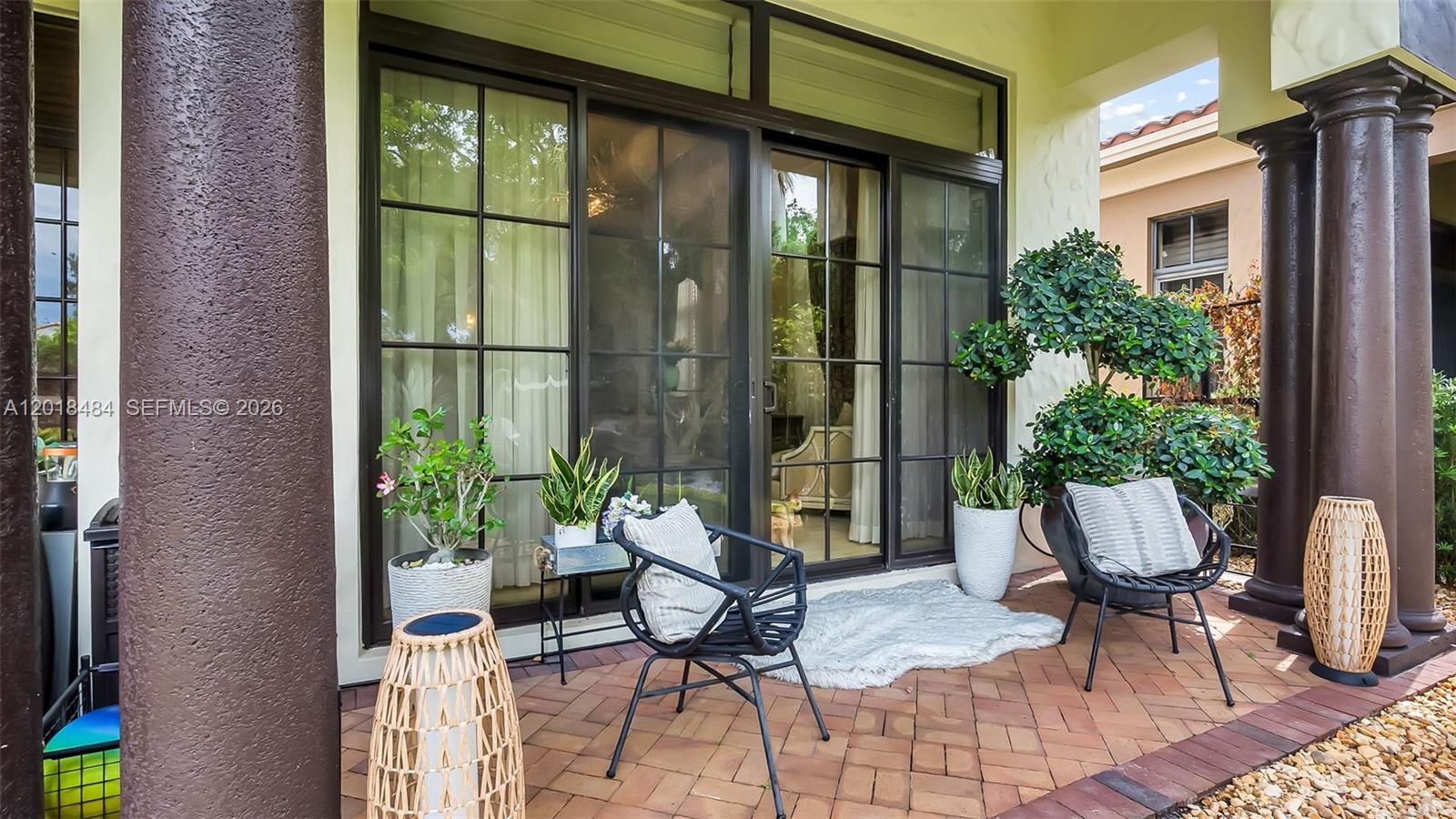 9587 Exbury Court