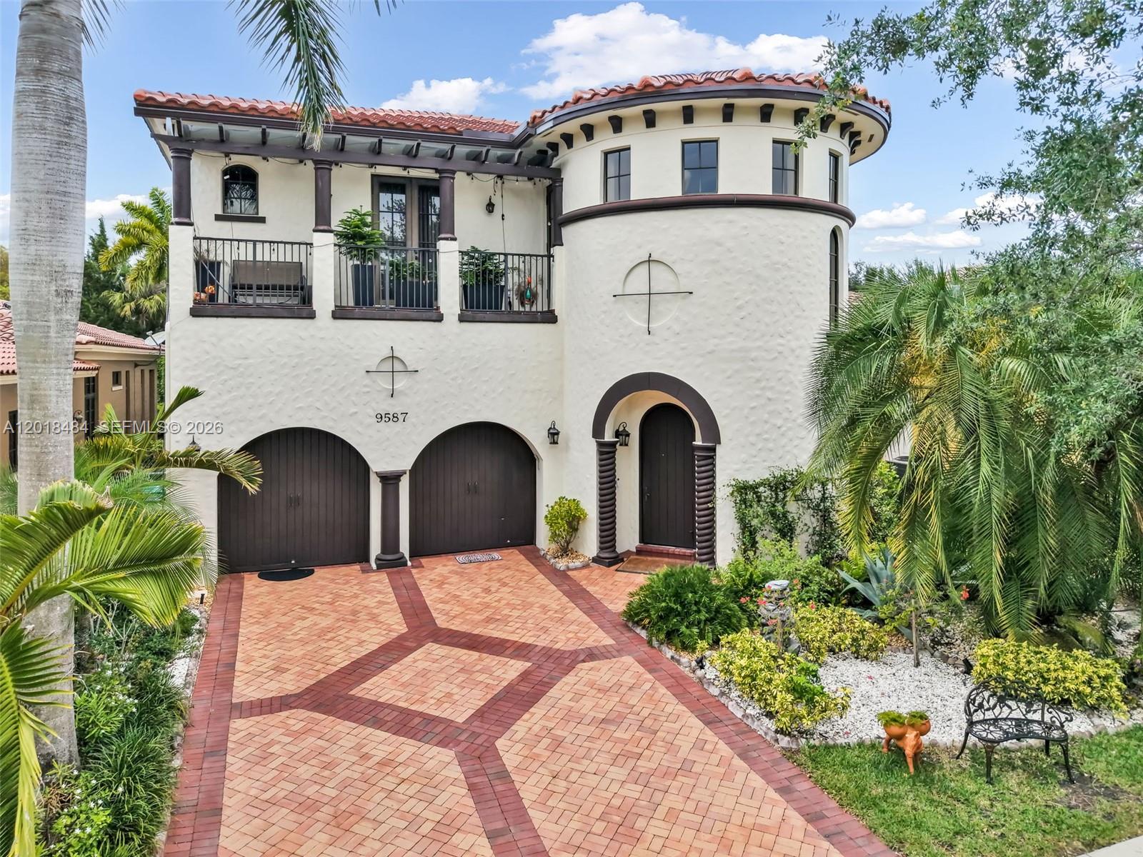 9587 Exbury Court