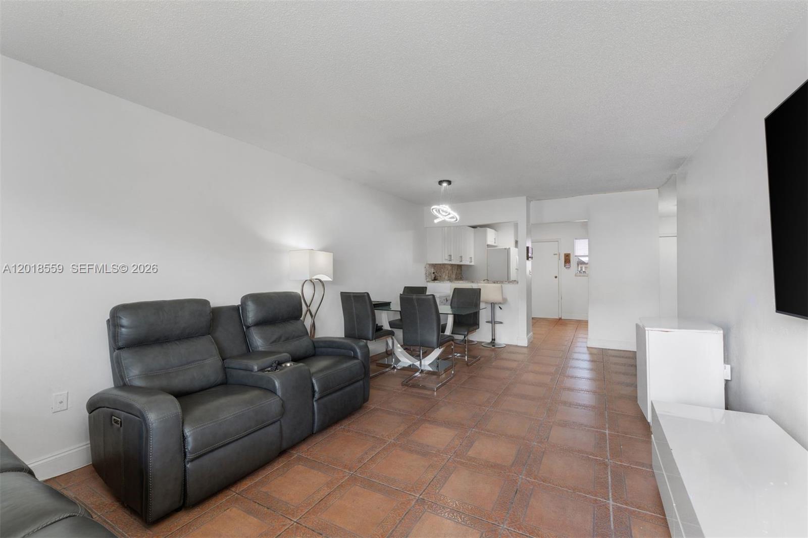 1950 W 54th Street