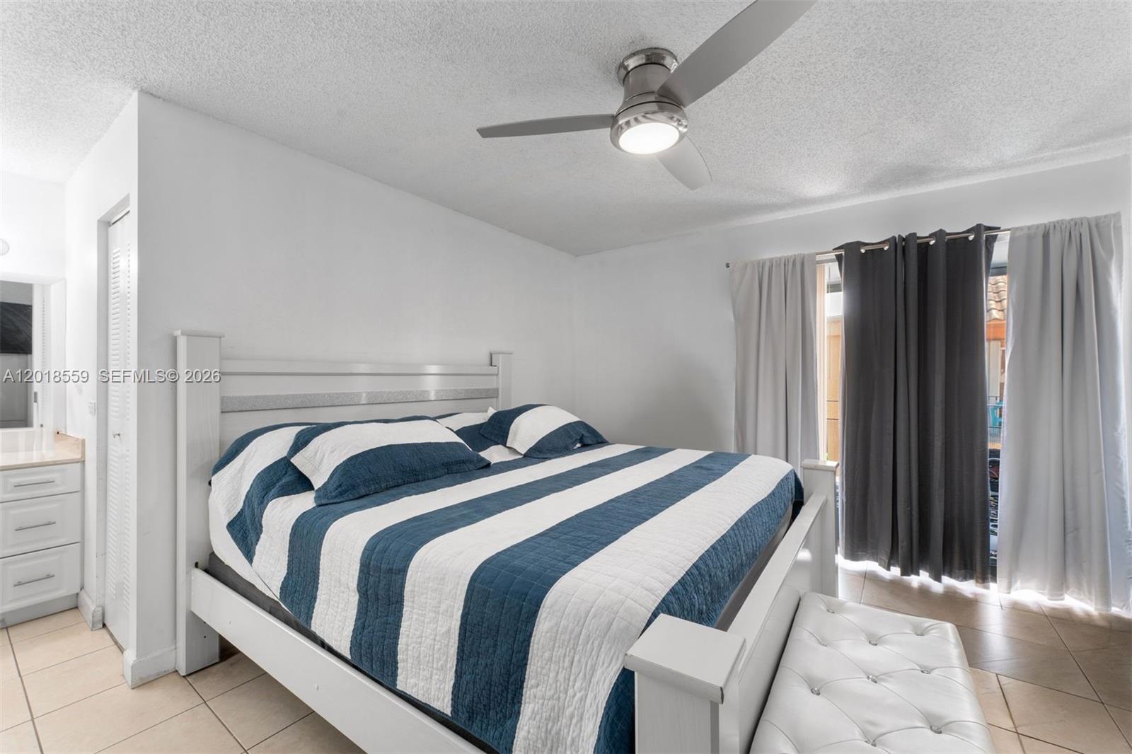 1950 W 54th Street