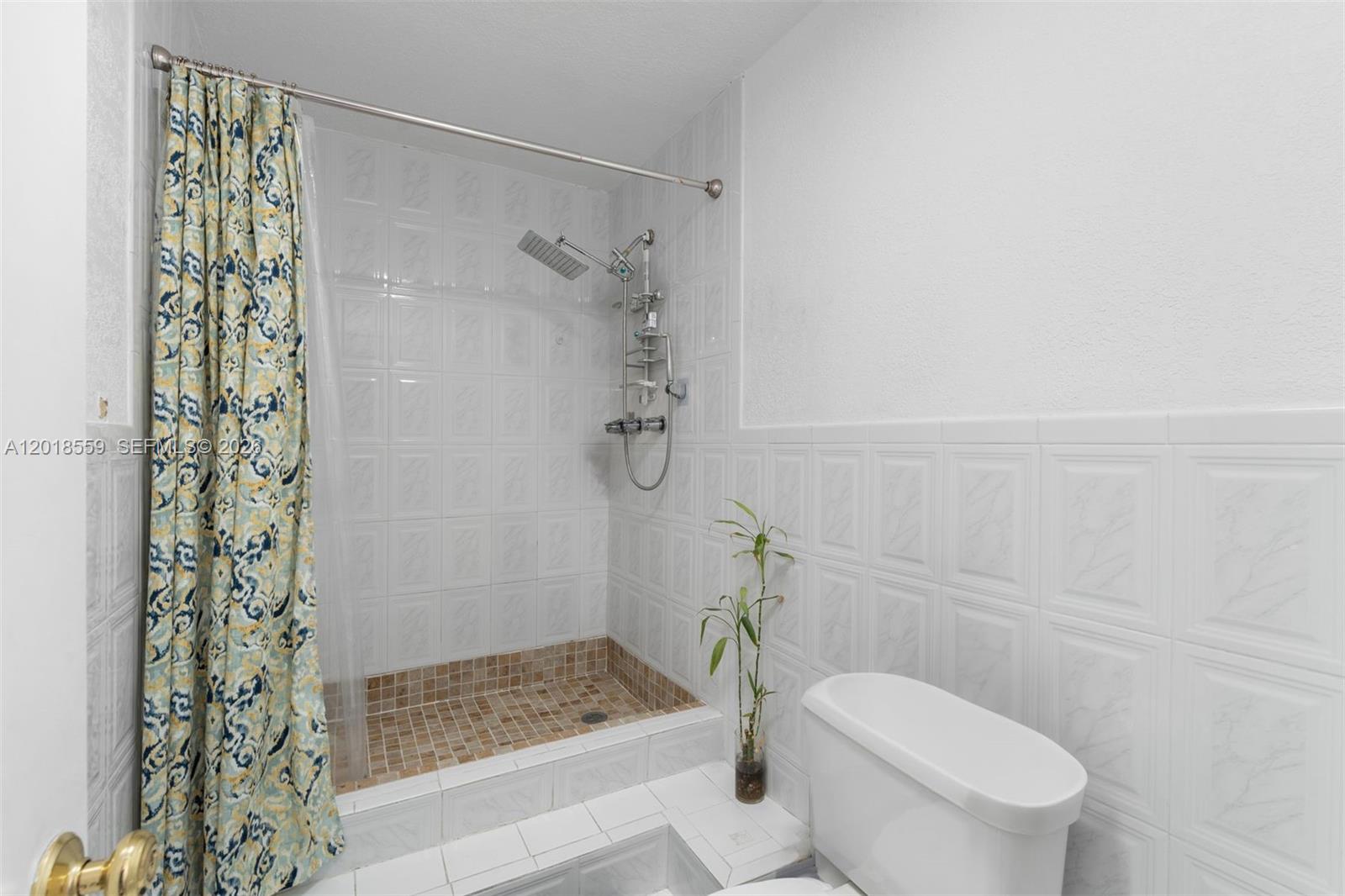 1950 W 54th Street