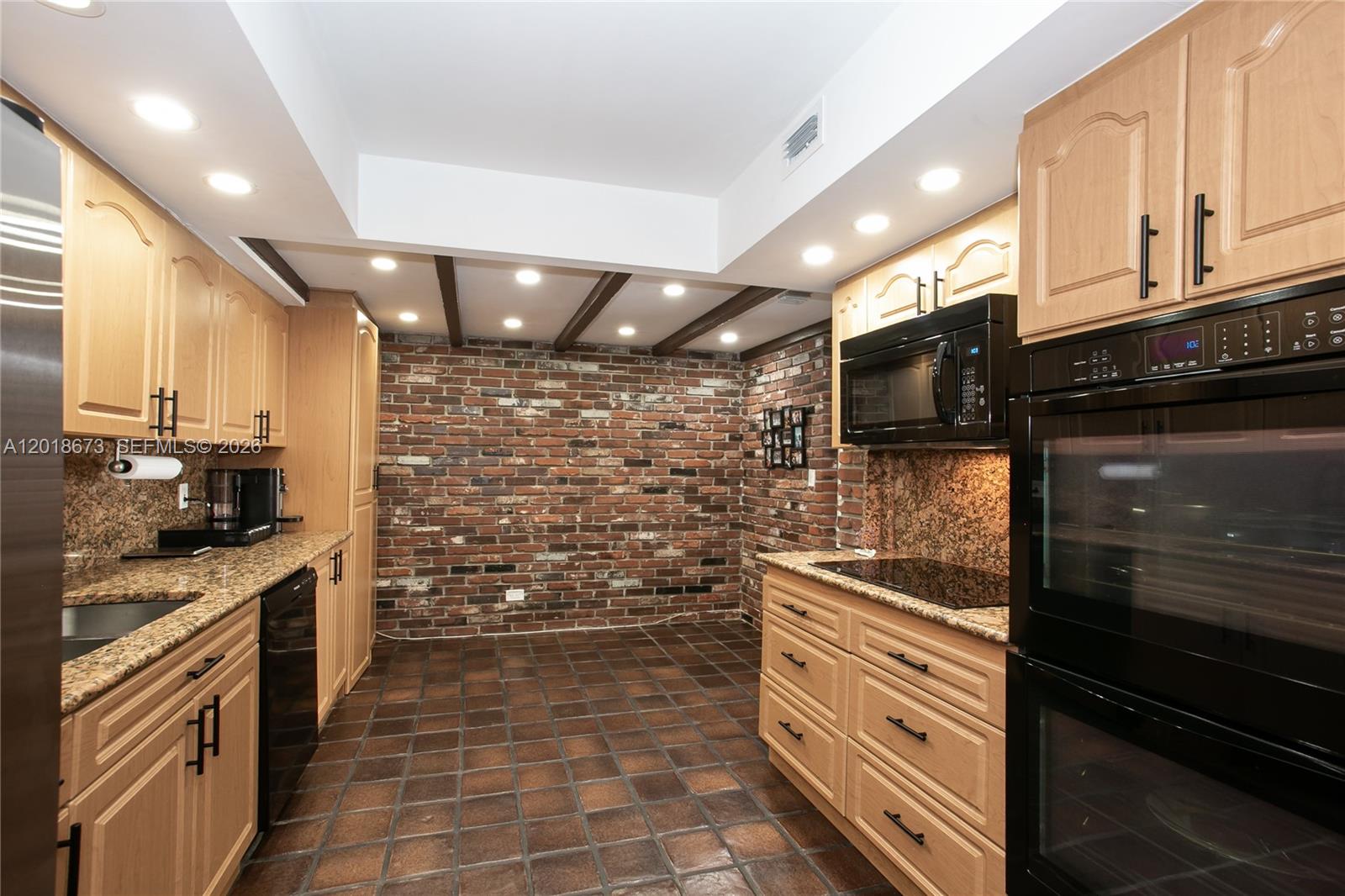 1800 NE 114th Street