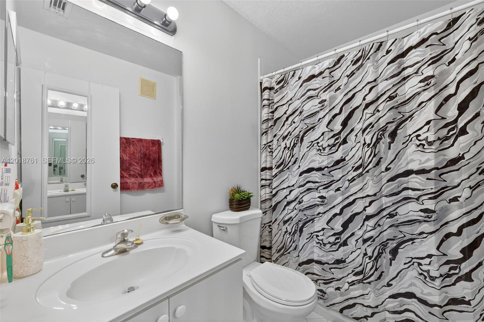 2600 SE 12th Place