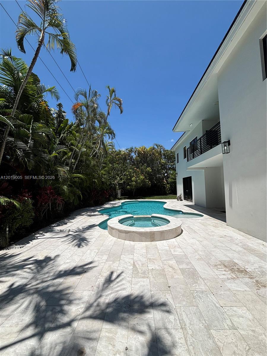 6220 SW 144th Street