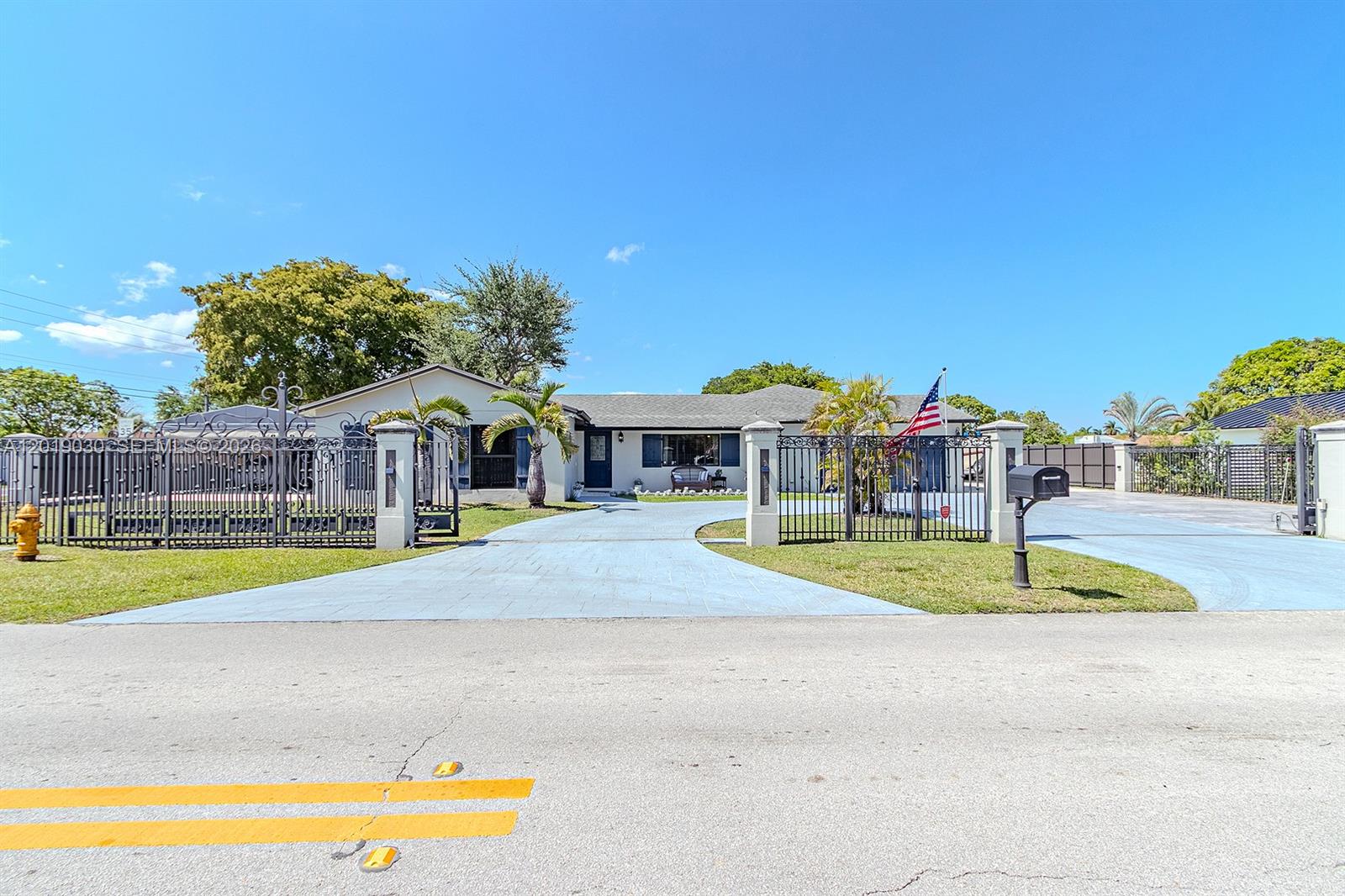 16181 SW 284th Street