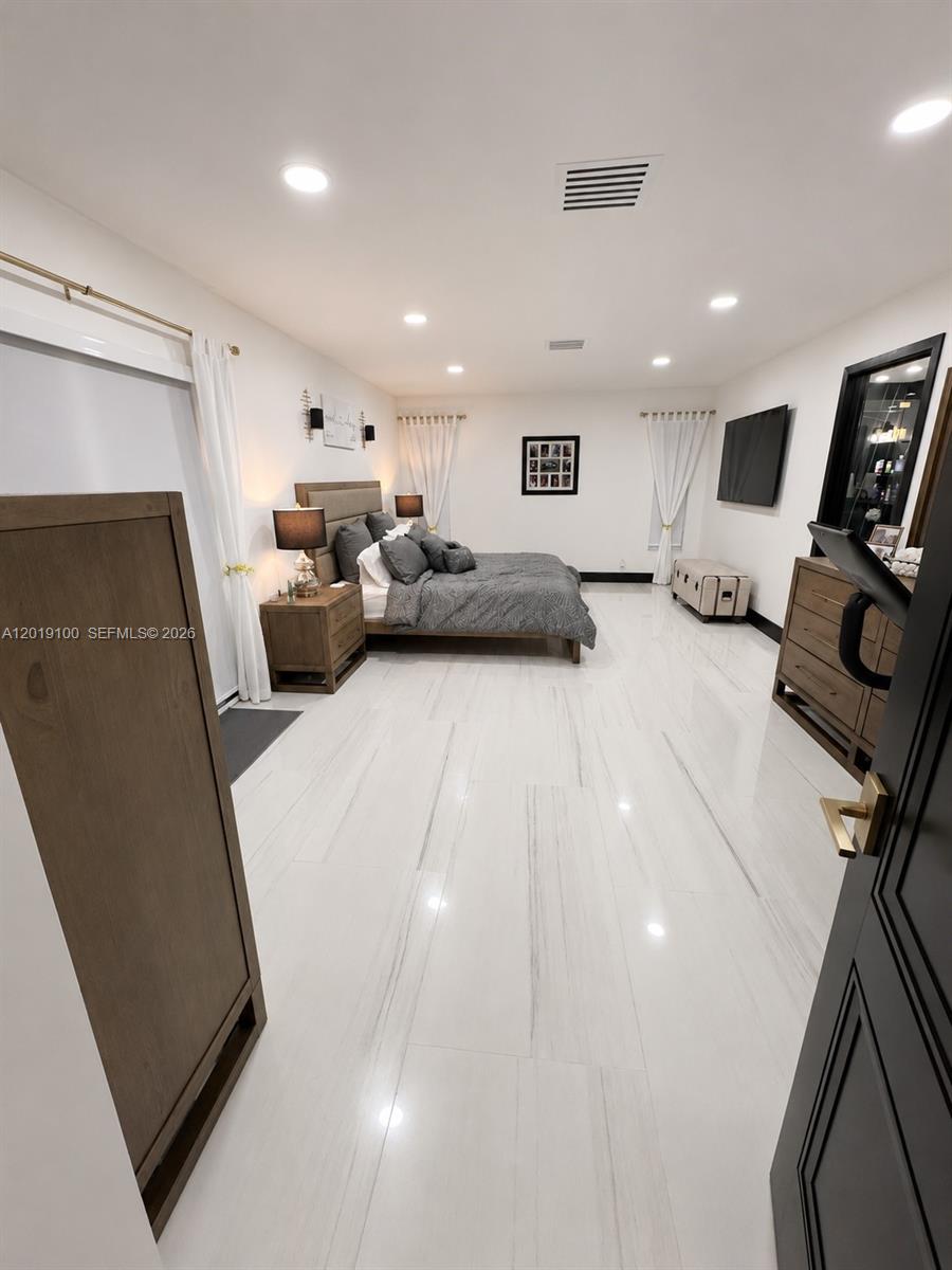 11701 SW 21st Court