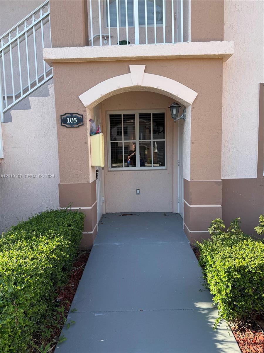 1271 SE 28th Court