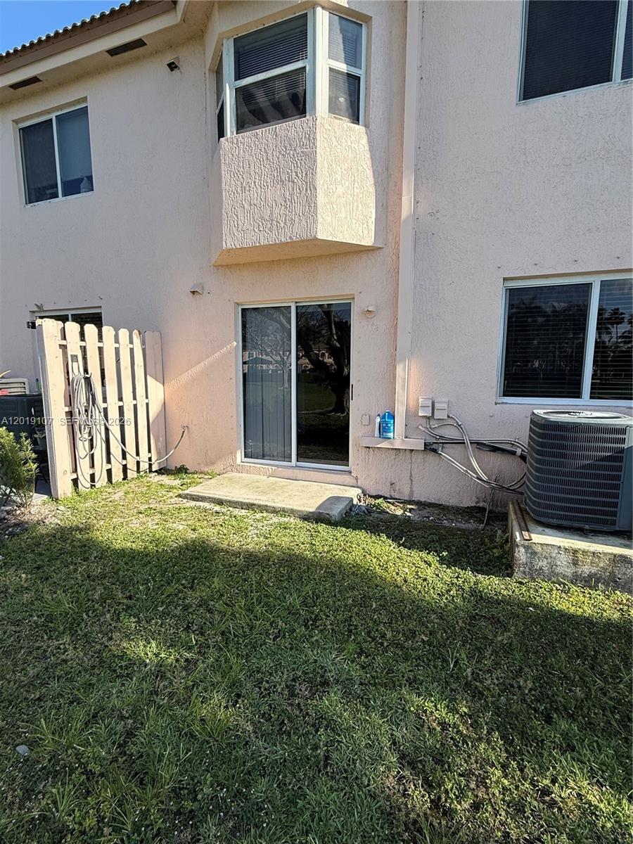 1271 SE 28th Court