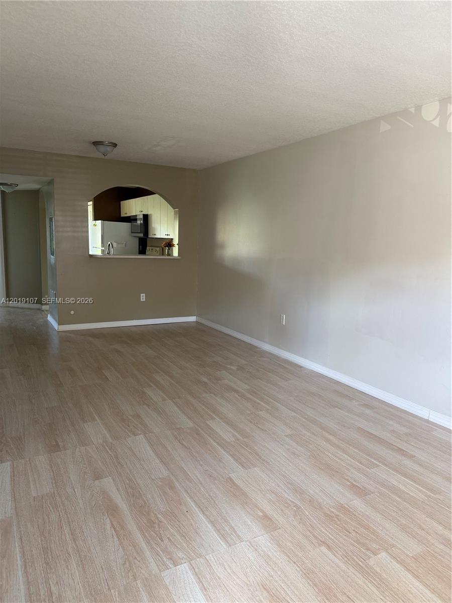 1271 SE 28th Court