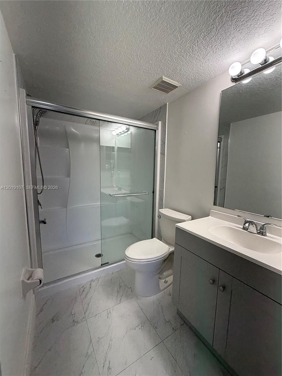 1271 SE 28th Court