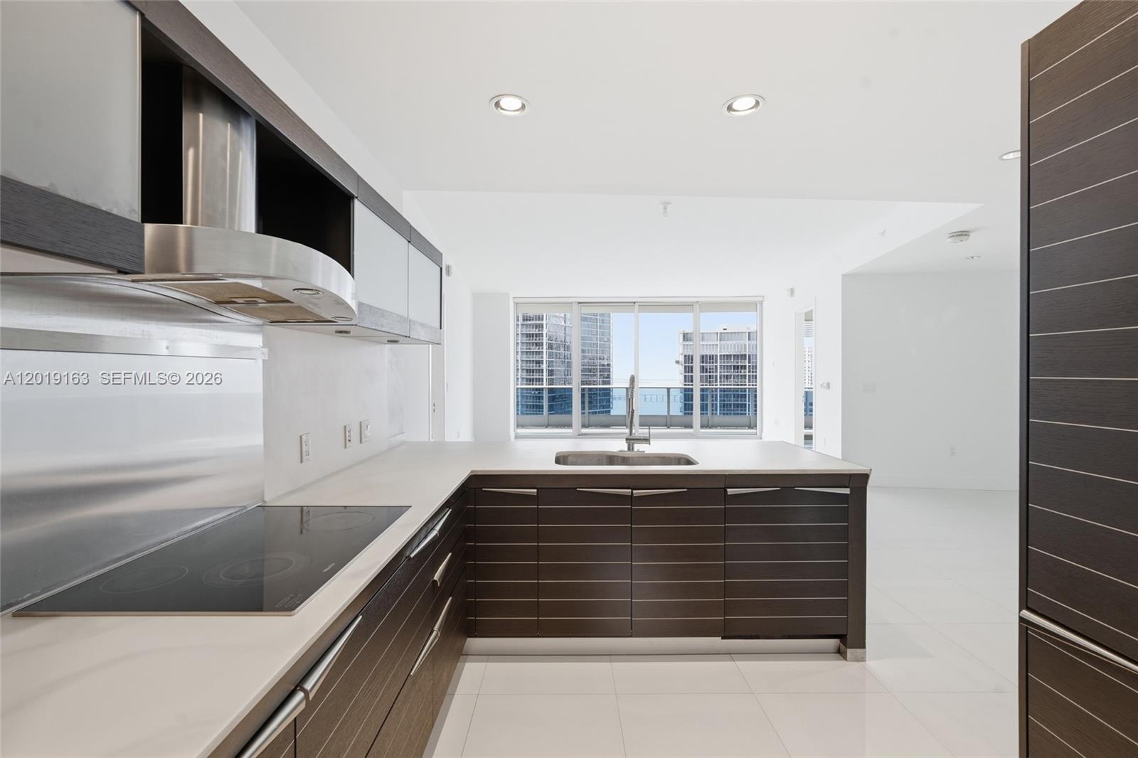 200 Biscayne Boulevard Way