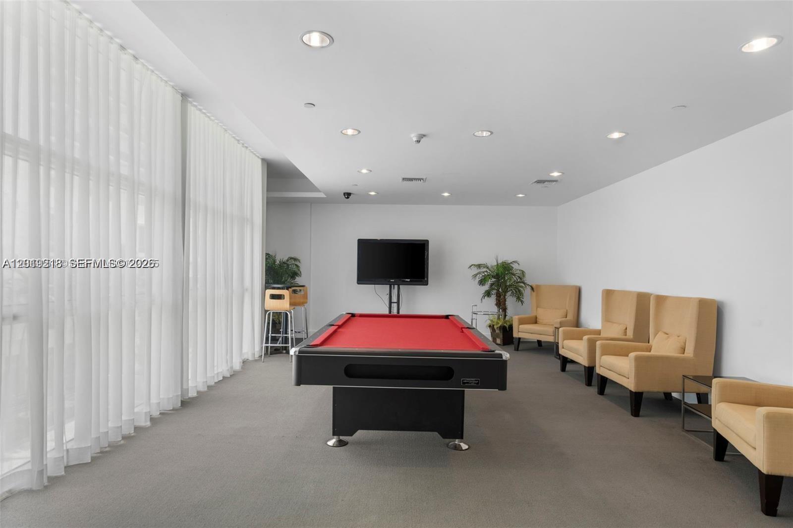 350 NE 24th Street